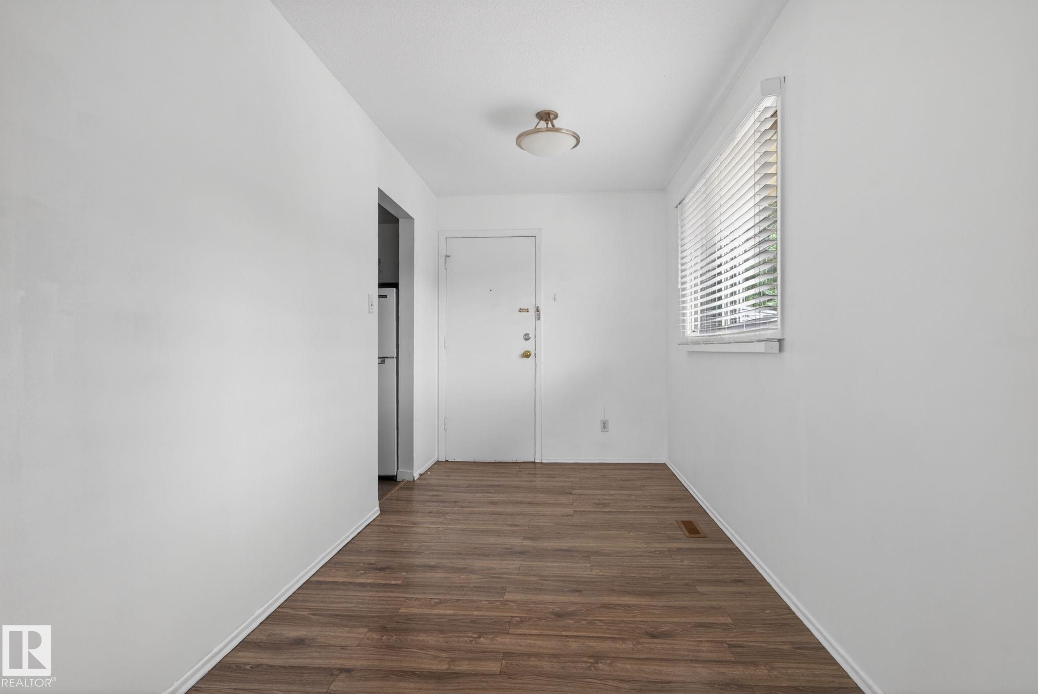 Photo 39 at 6203 122 Avenue NW, Montrose, Edmonton