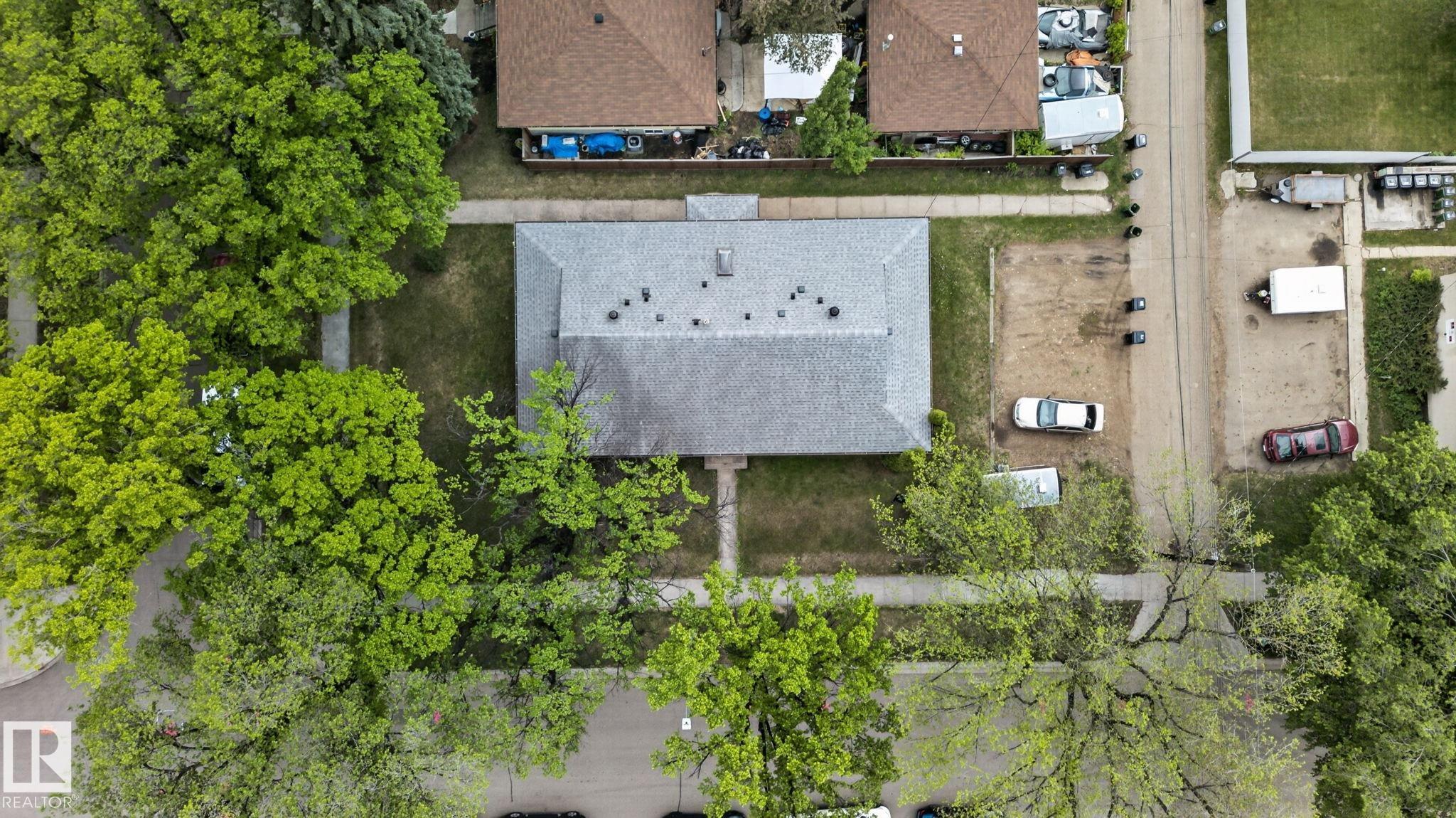 Photo 58 at 6203 122 Avenue NW, Montrose, Edmonton