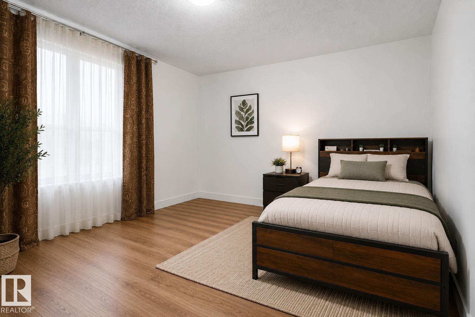 Photo 9 at 6203 122 Avenue NW, Montrose, Edmonton