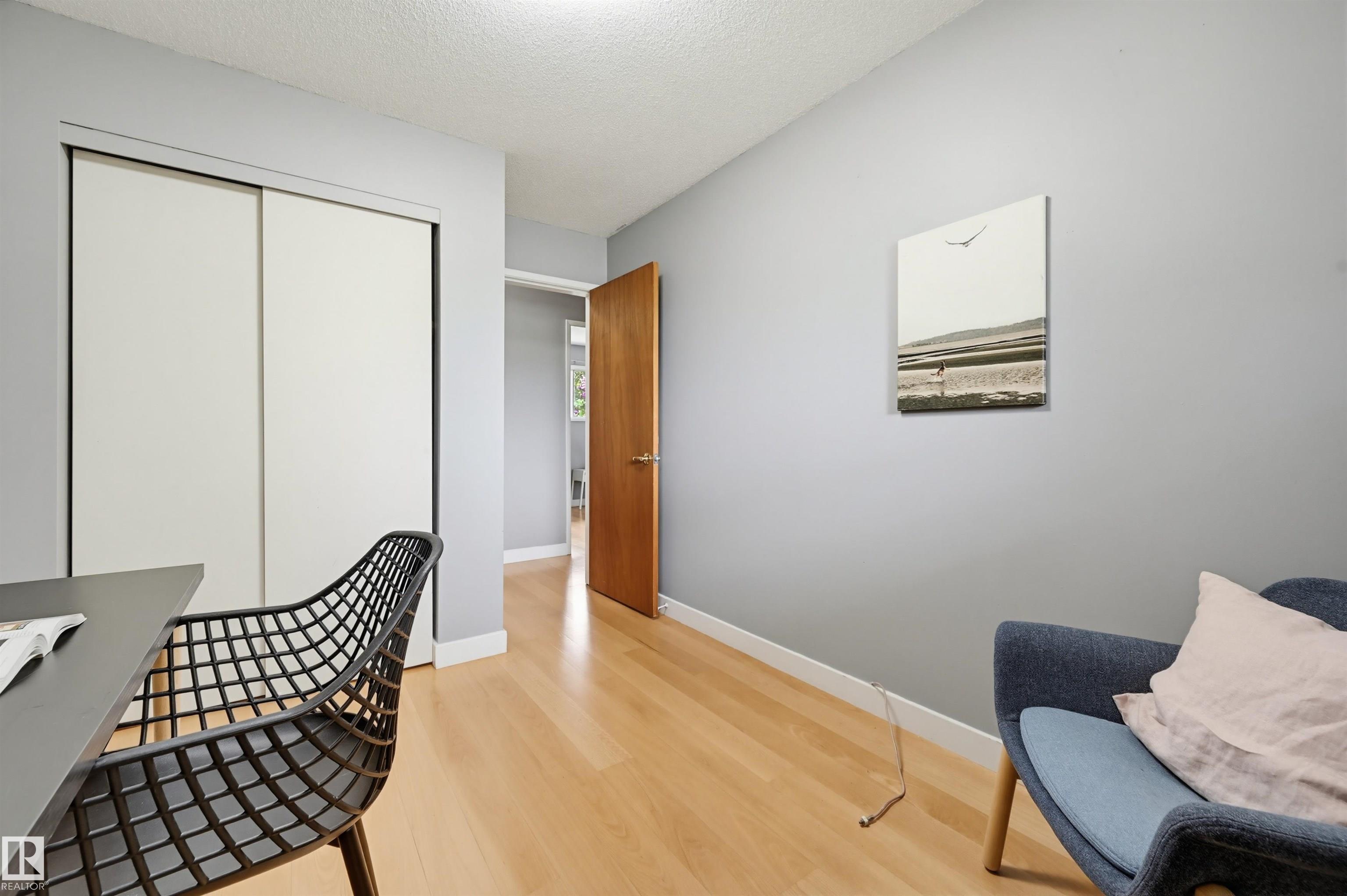 Photo 18 at 10712 52 Avenue NW, Pleasantview, Edmonton