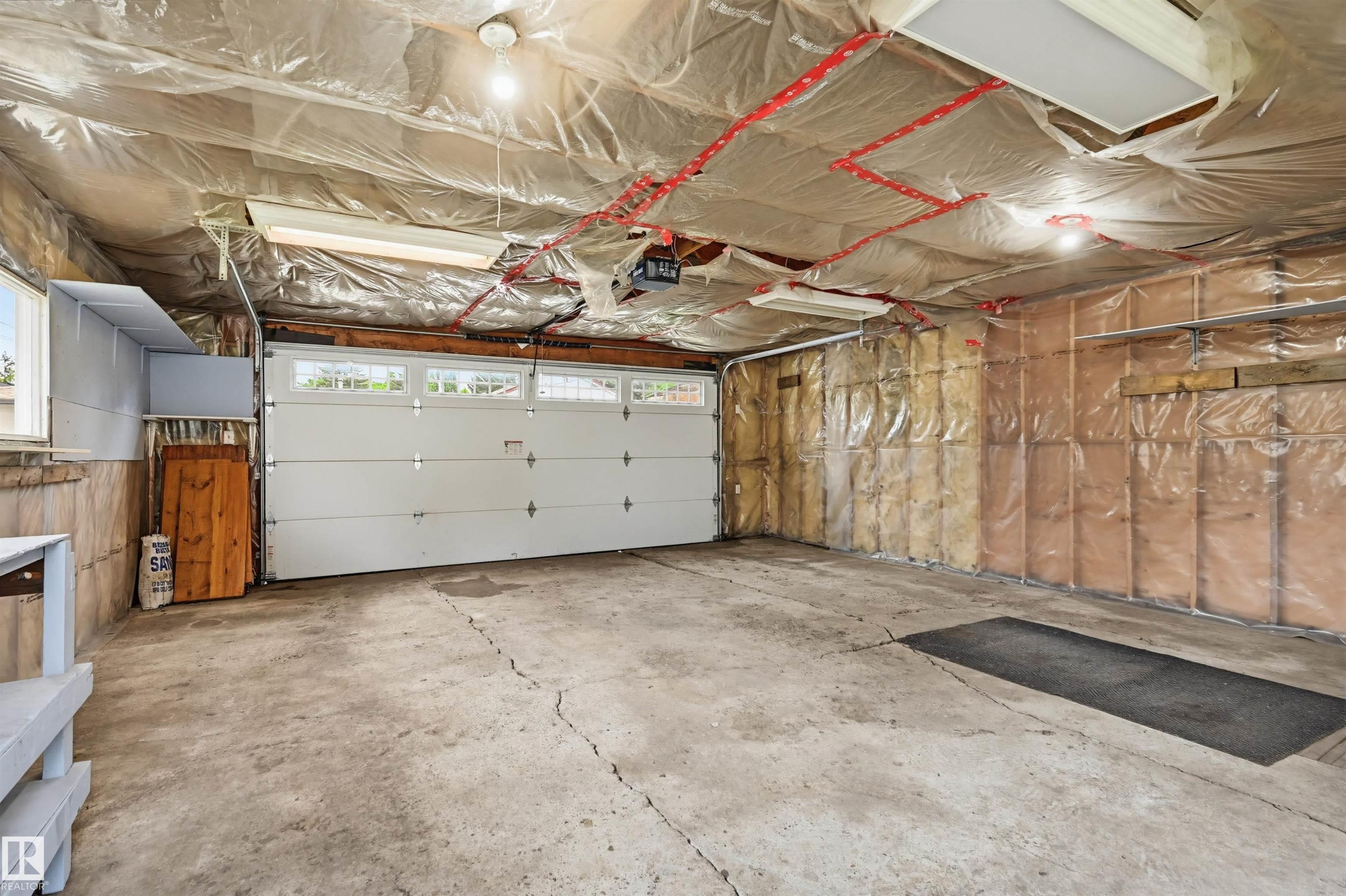 Photo 27 at 10712 52 Avenue NW, Pleasantview, Edmonton