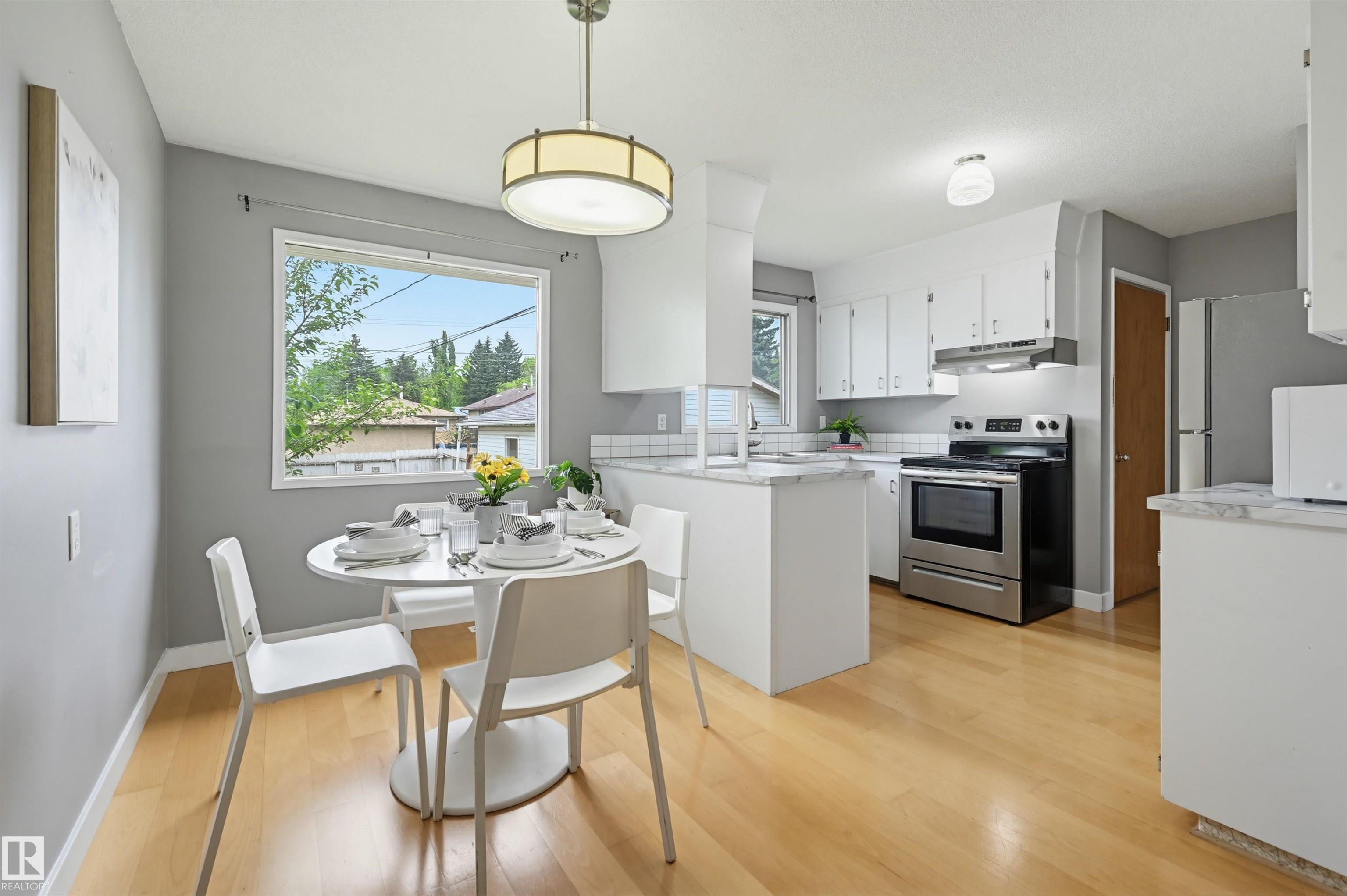 10712 52 Avenue NW, Pleasantview, Edmonton