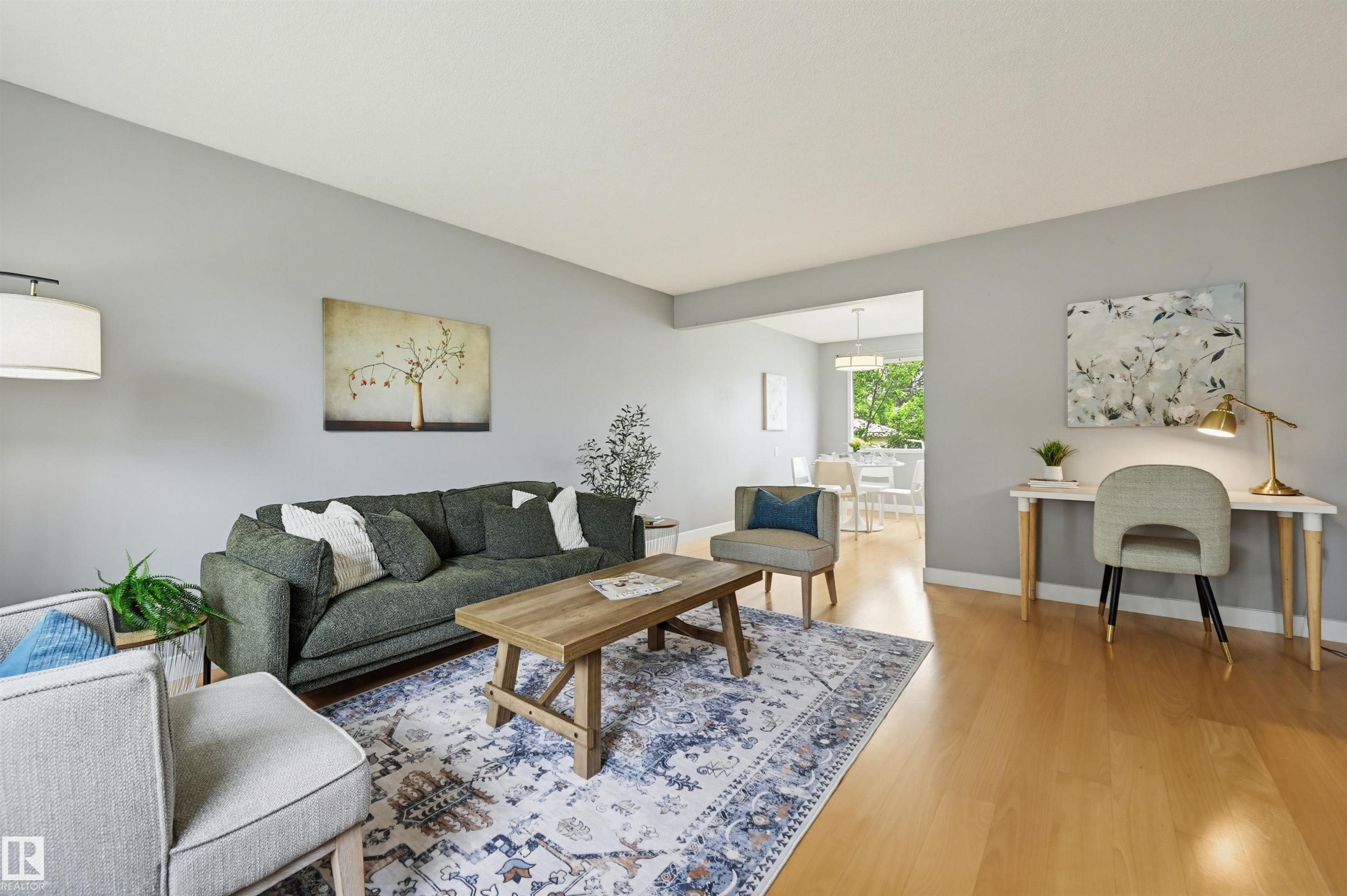 Photo 9 at 10712 52 Avenue NW, Pleasantview, Edmonton