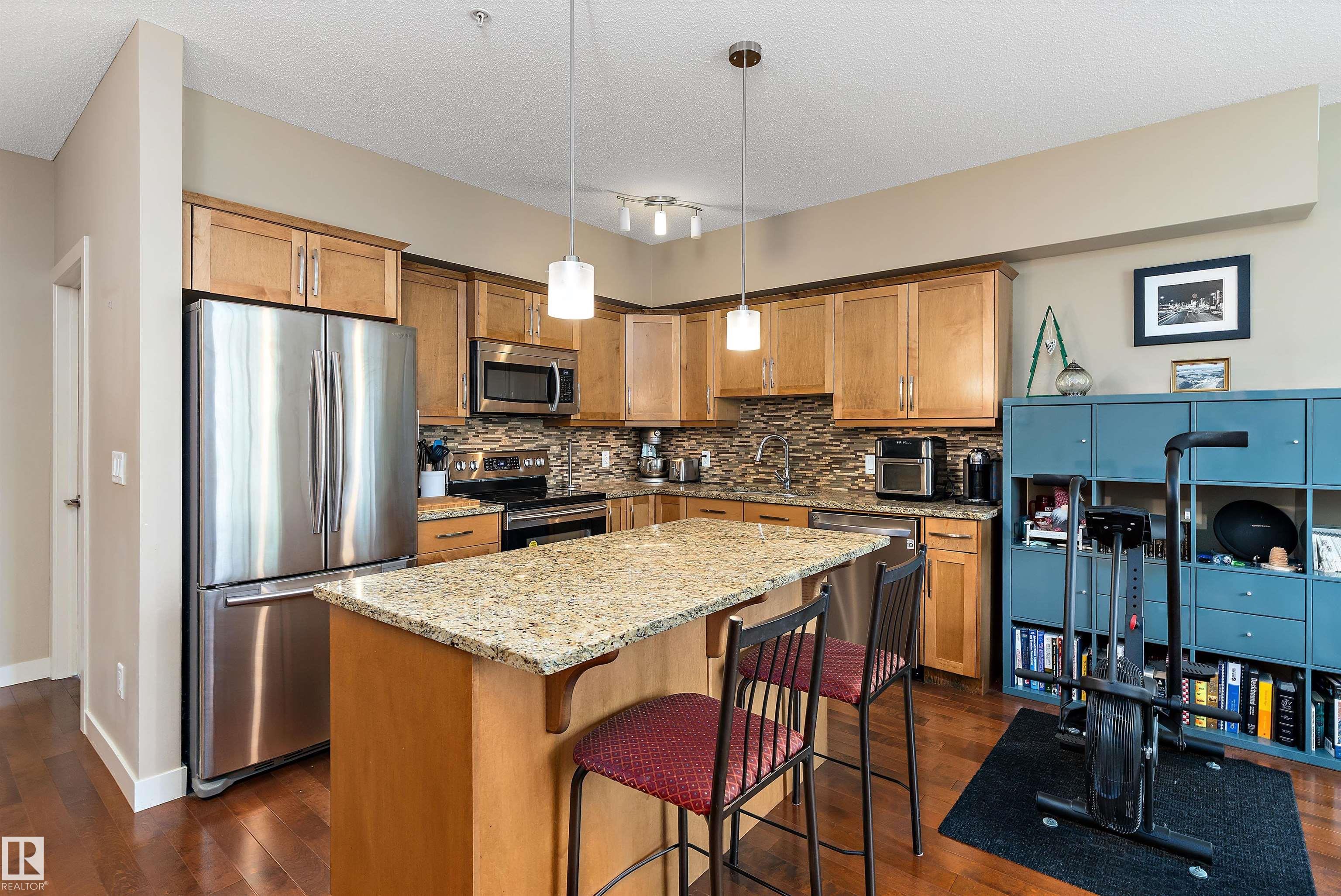 Photo 6 at 208 - 10520 56 Avenue NW, Pleasantview, Edmonton