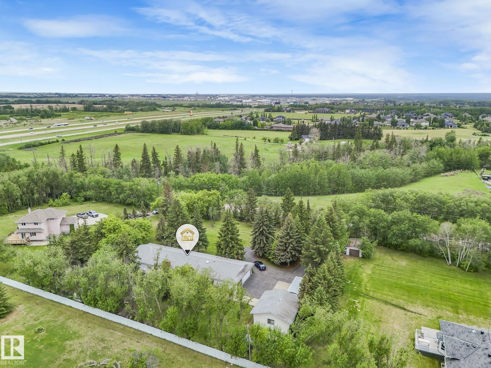 Photo 10 at 11921 231 Street NW, Kinglet Gardens, Edmonton