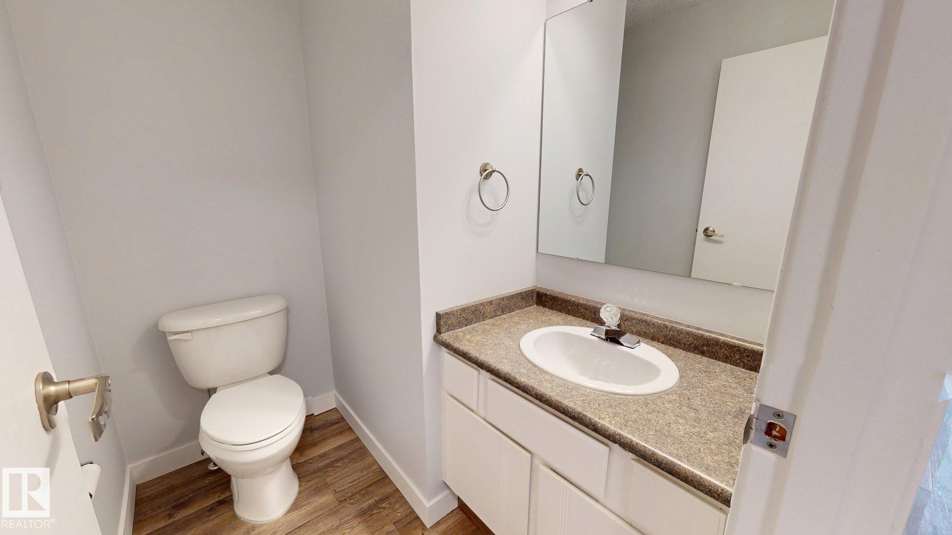 Photo 8 at 4301/4303 44 Street, Glenbrae Meadows, Beaumont