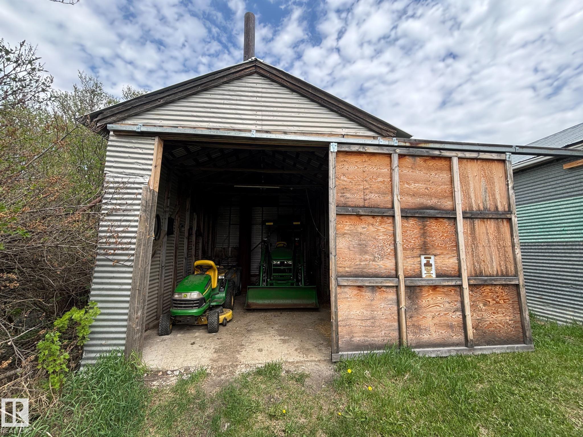 Photo 51 at 52073 Hwy 21, None, Rural Strathcona County