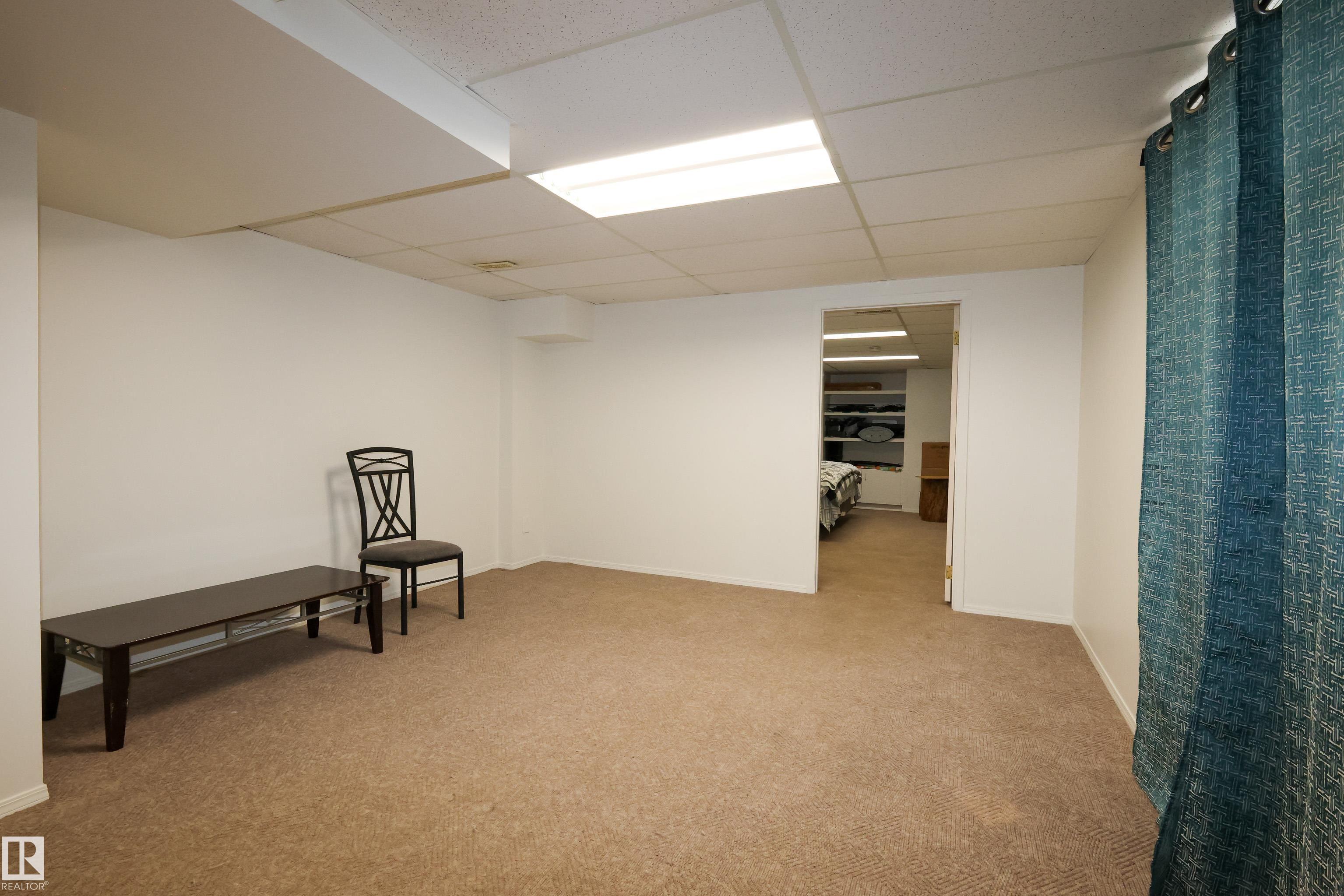 Photo 24 at 3467 39 Street NW, Minchau, Edmonton