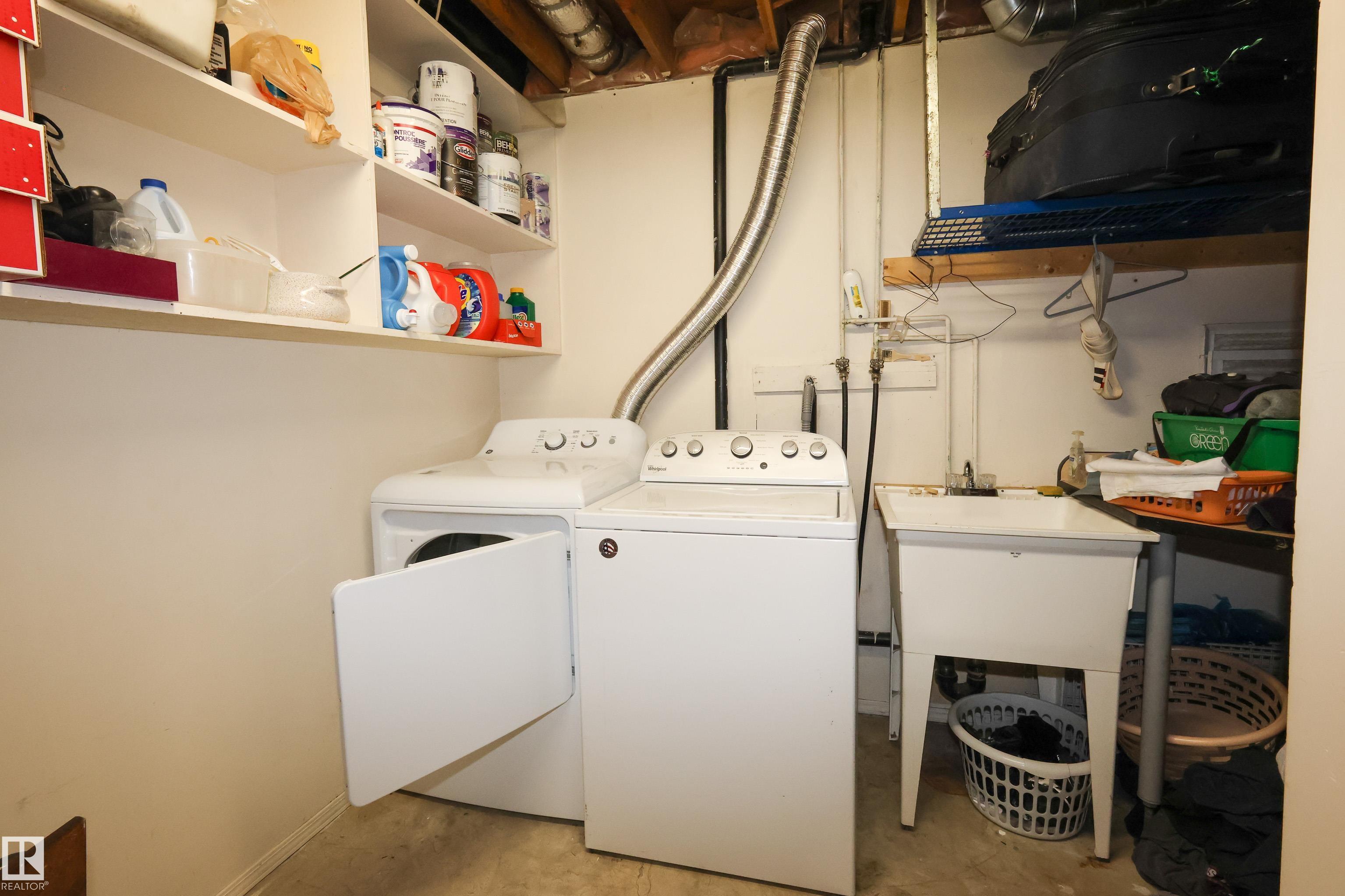 Photo 28 at 3467 39 Street NW, Minchau, Edmonton