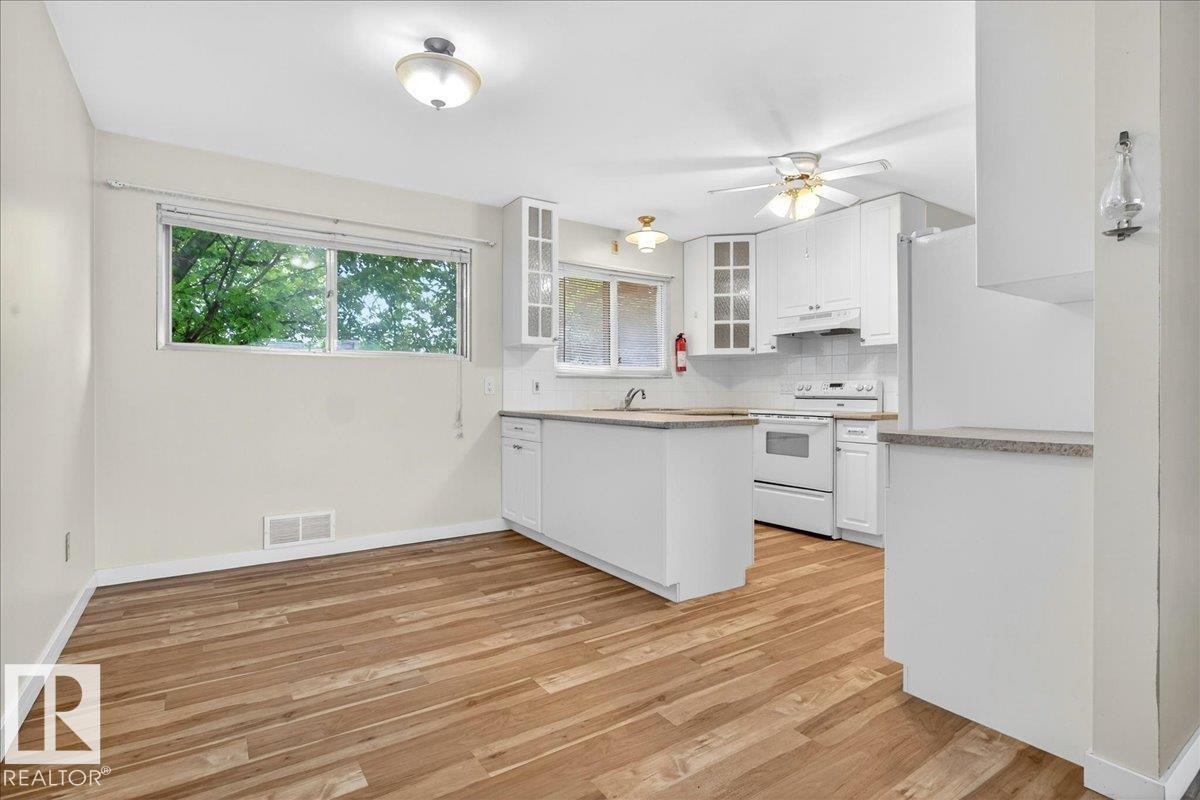 Photo 12 at 9263 74 Street NW, Ottewell, Edmonton