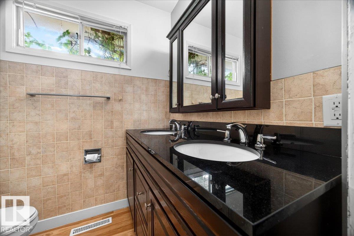 Photo 19 at 9263 74 Street NW, Ottewell, Edmonton