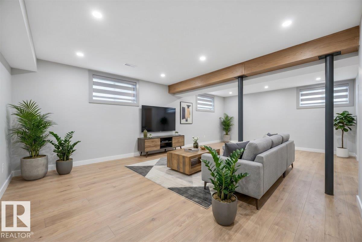 Photo 41 at 9263 74 Street NW, Ottewell, Edmonton