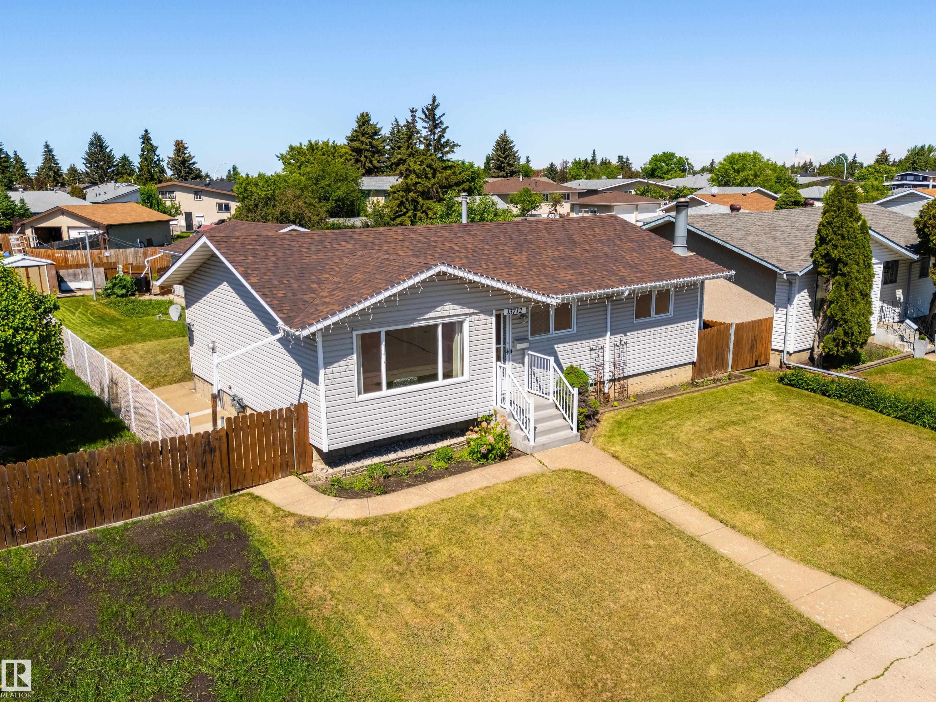 Photo 44 at 13712 87 Street NW, Northmount, Edmonton