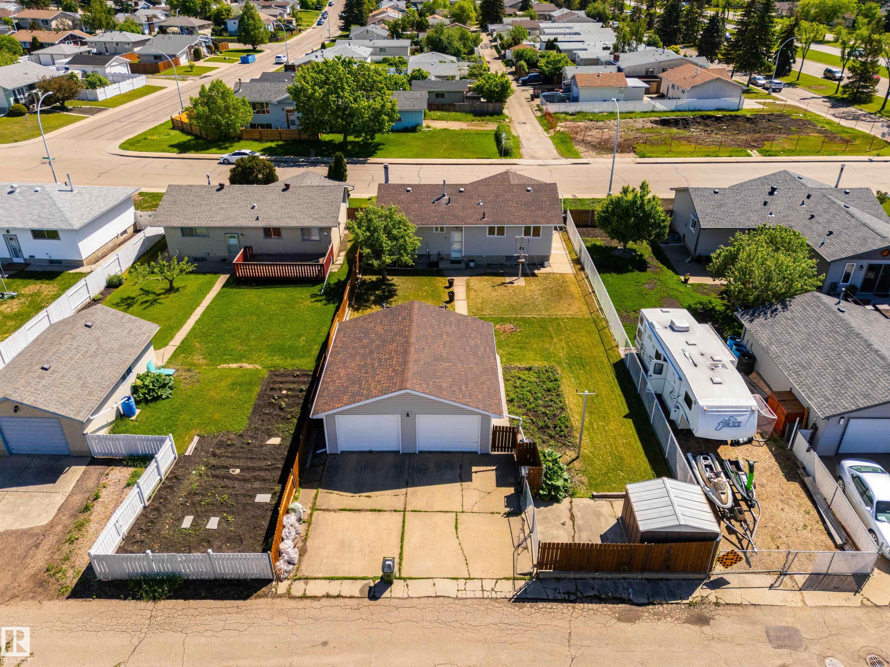 Photo 52 at 13712 87 Street NW, Northmount, Edmonton