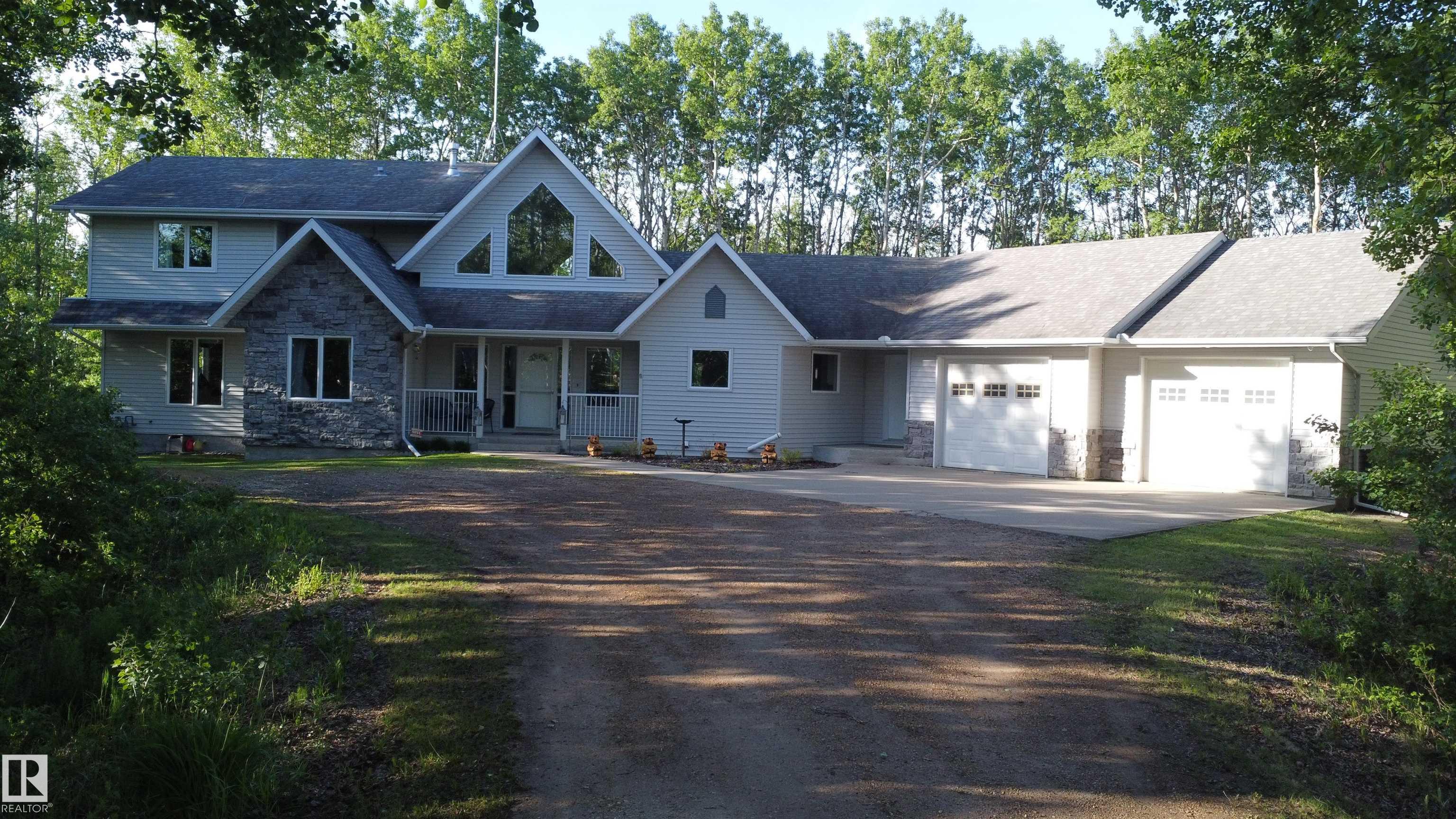 Photo 32 at 10 - 50247 Rge Road, Scottsdale Estates, Rural Leduc County