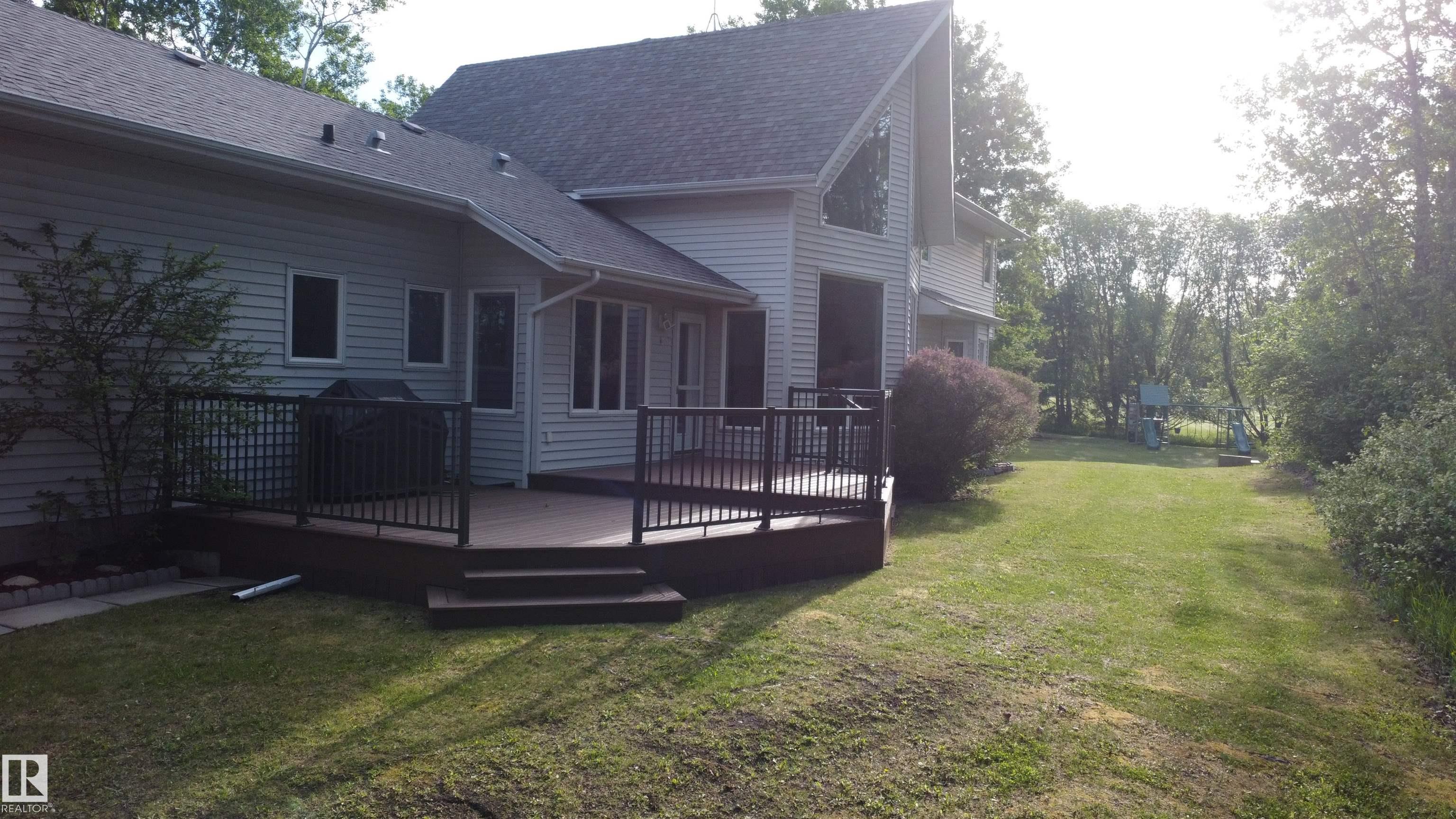 Photo 53 at 10 - 50247 Rge Road, Scottsdale Estates, Rural Leduc County