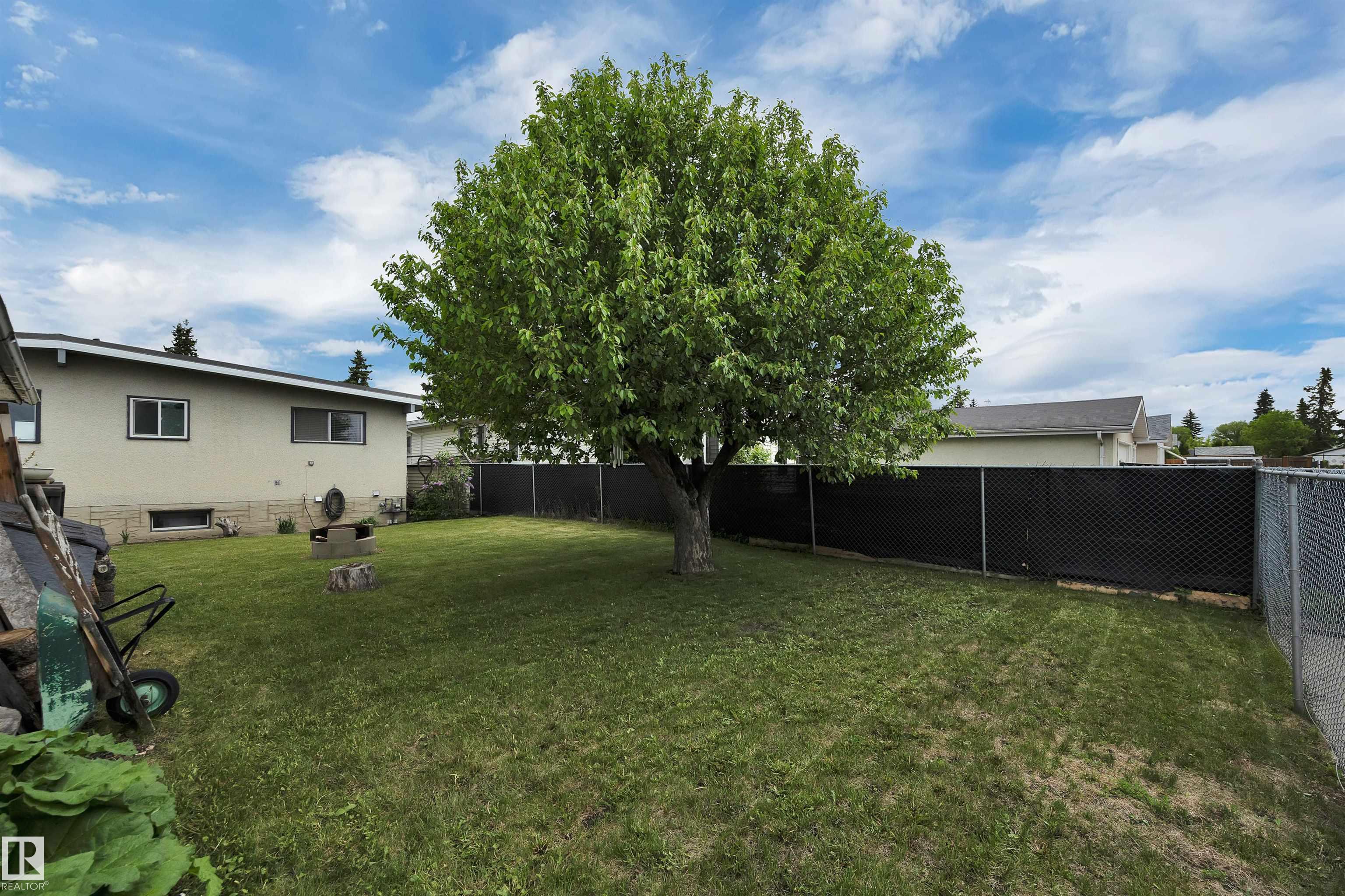 Photo 46 at 7719 144 Avenue NW, Kildare, Edmonton