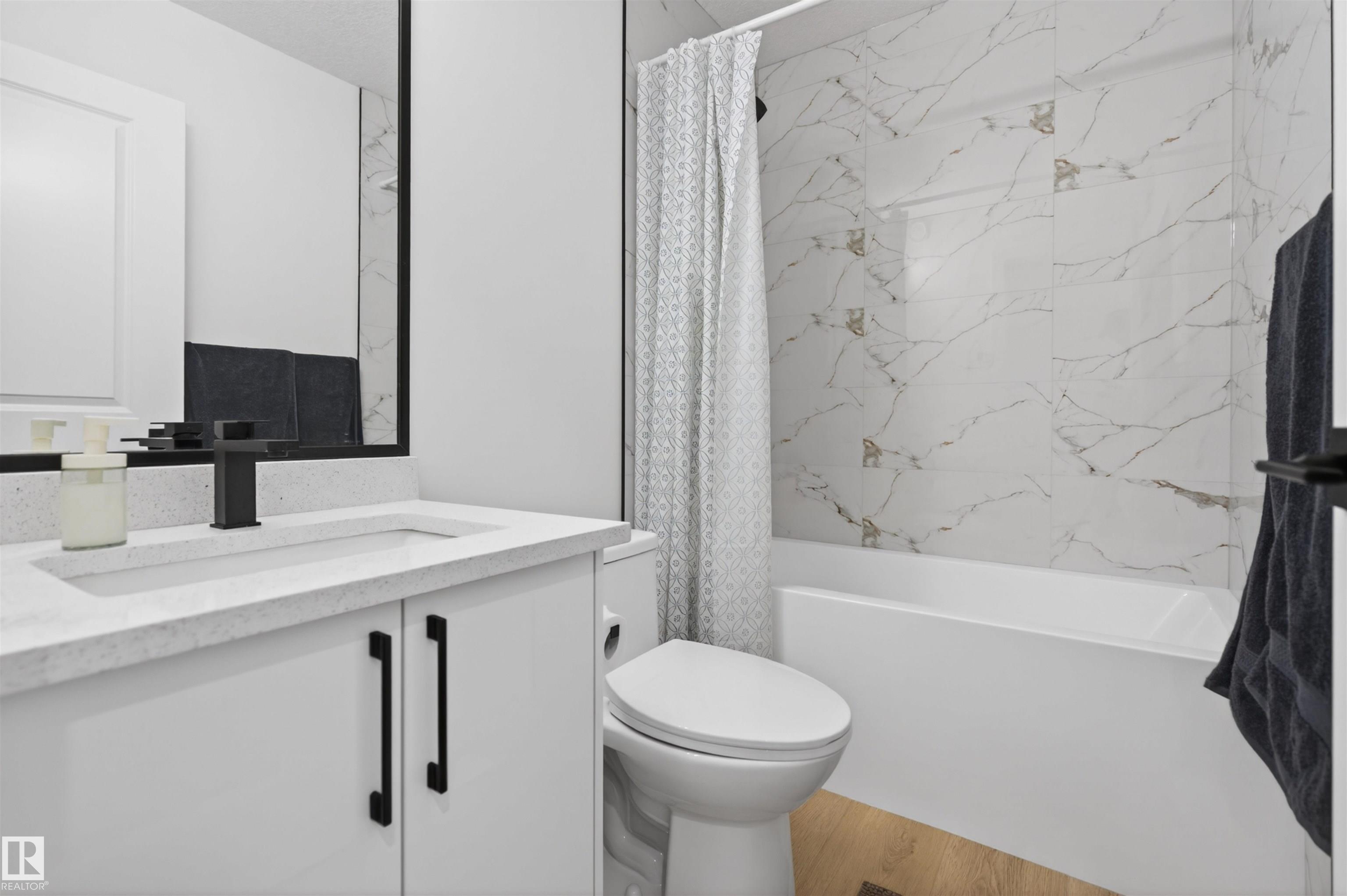 Photo 13 at 10915 159 Street NW, Mayfield, Edmonton