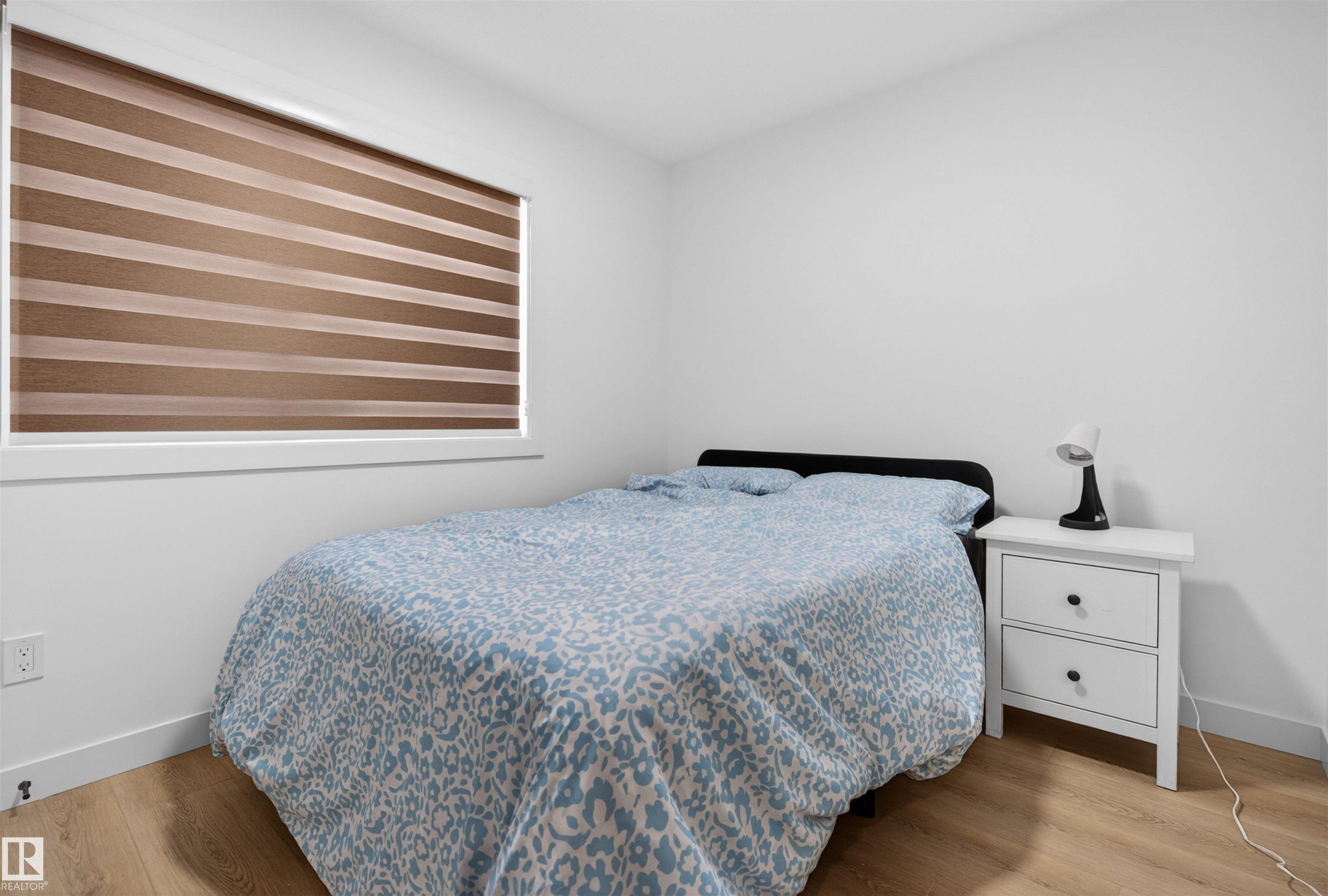 Photo 14 at 10915 159 Street NW, Mayfield, Edmonton