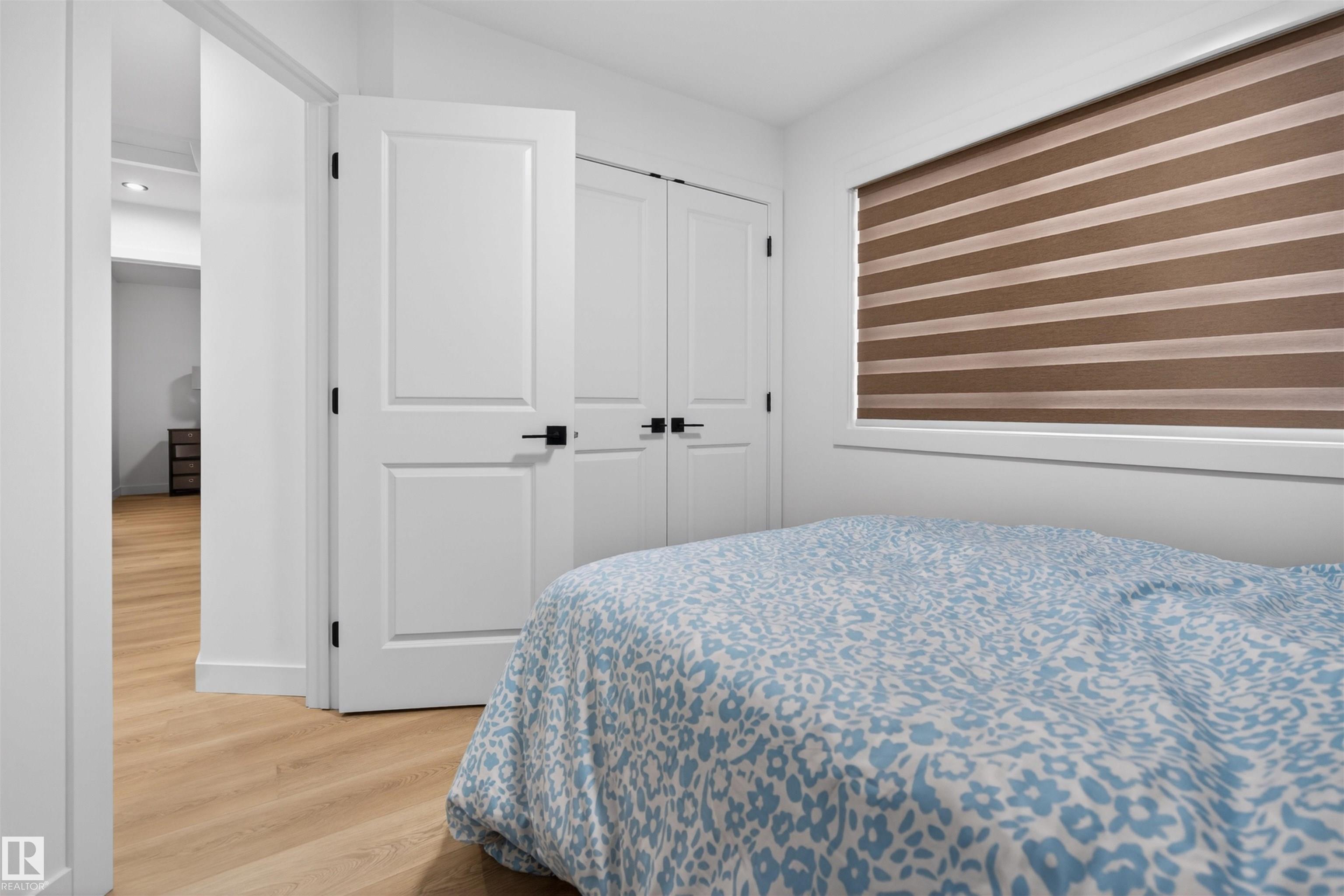 Photo 15 at 10915 159 Street NW, Mayfield, Edmonton