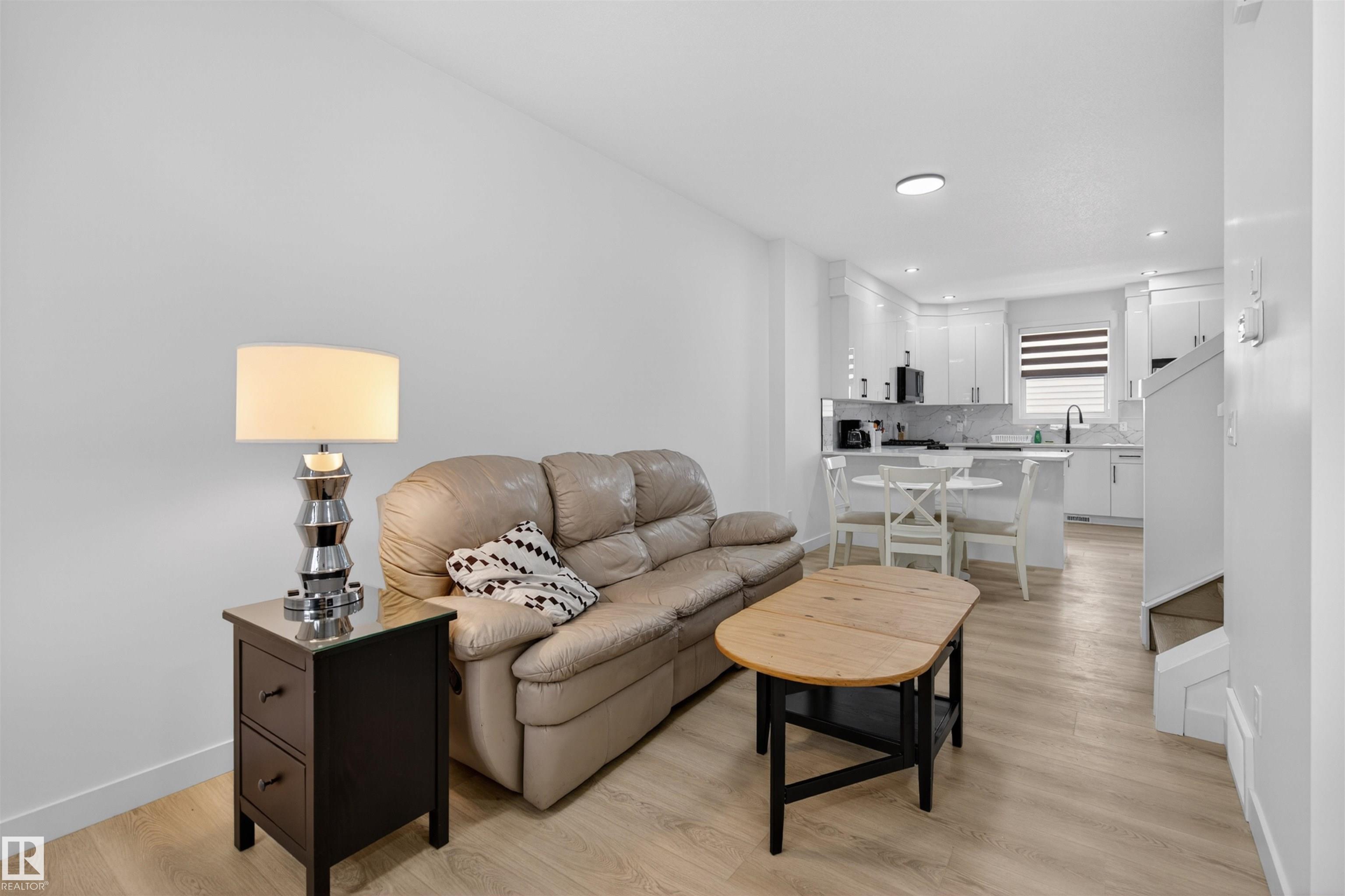 Photo 23 at 10915 159 Street NW, Mayfield, Edmonton
