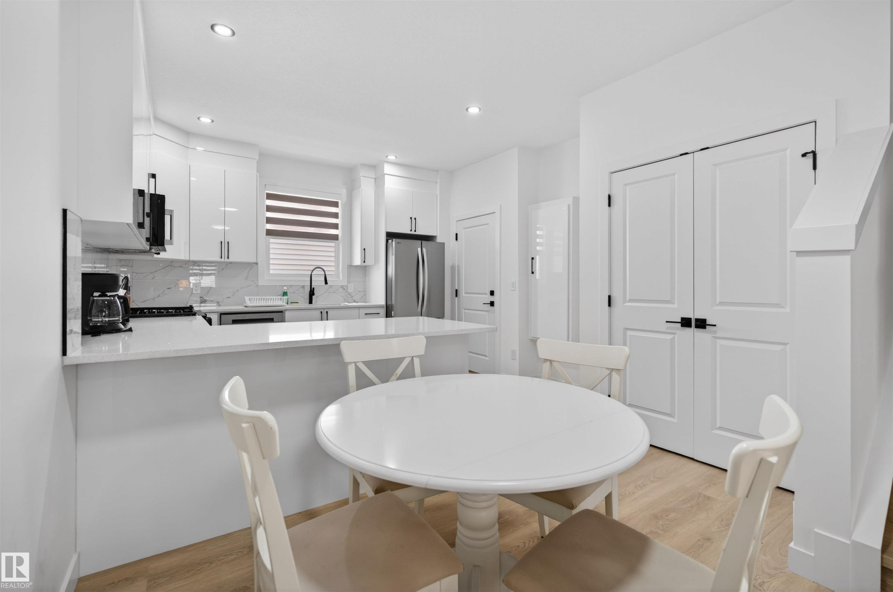 Photo 25 at 10915 159 Street NW, Mayfield, Edmonton