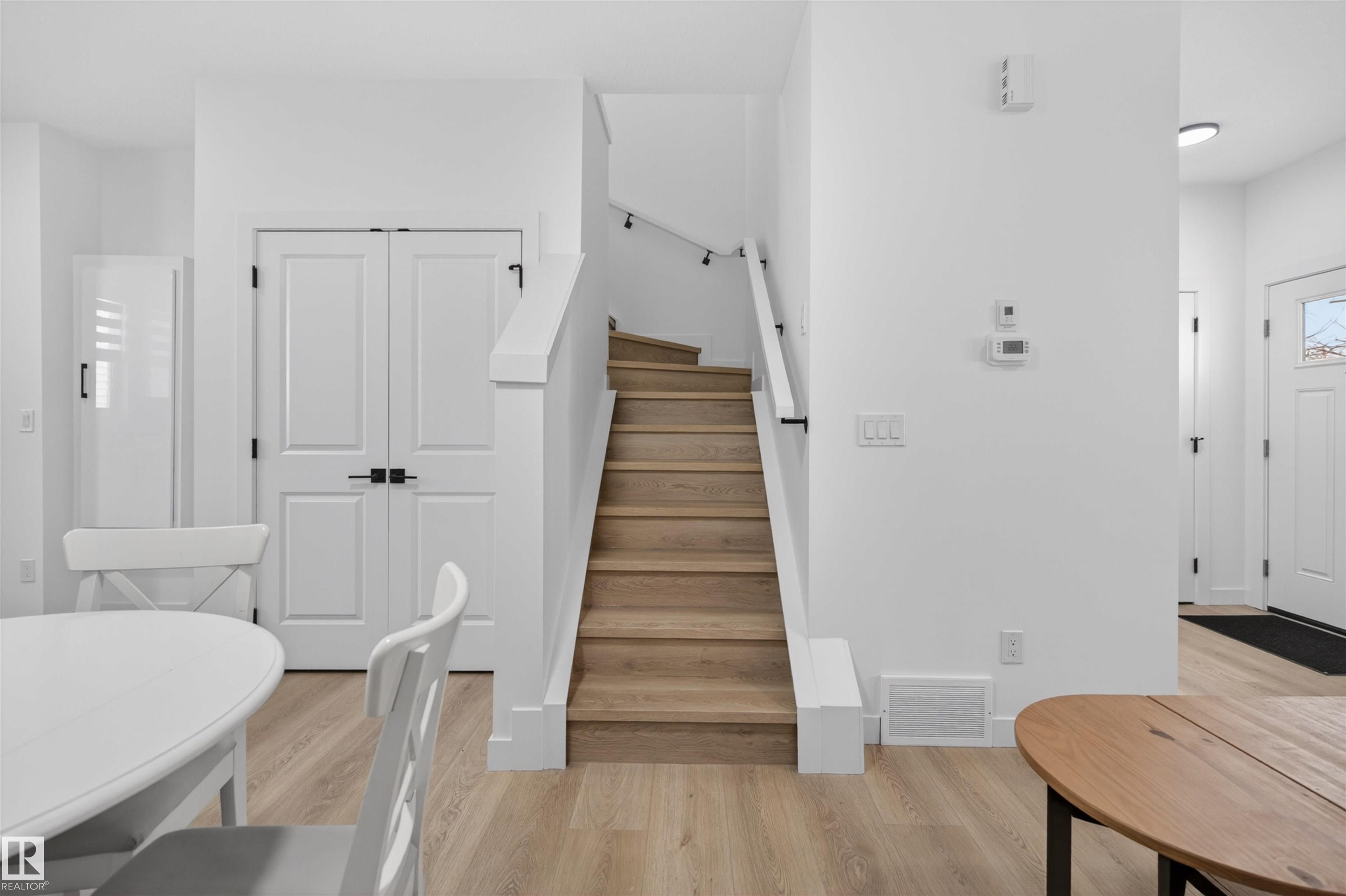 Photo 28 at 10915 159 Street NW, Mayfield, Edmonton
