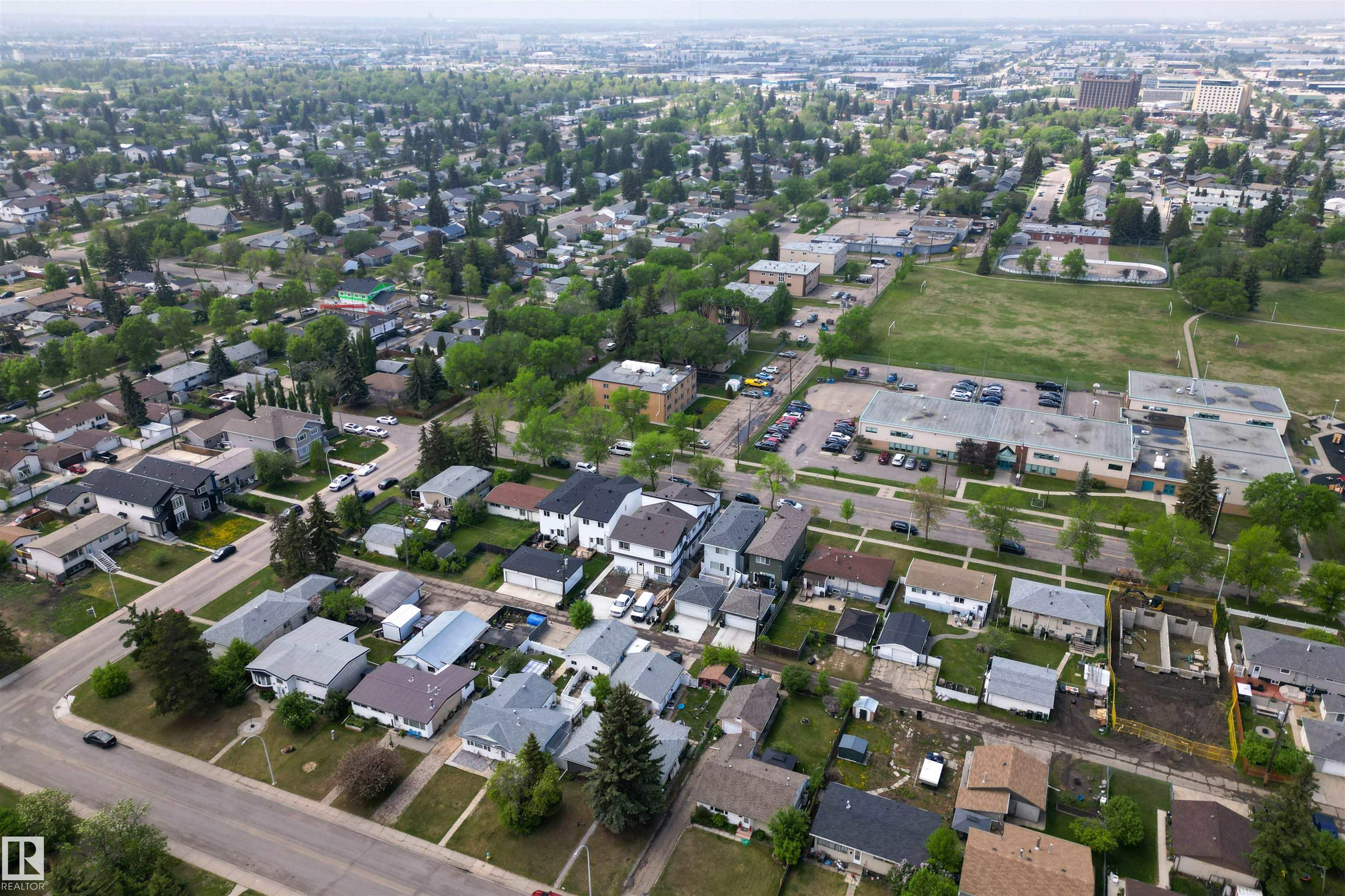 Photo 49 at 10915 159 Street NW, Mayfield, Edmonton