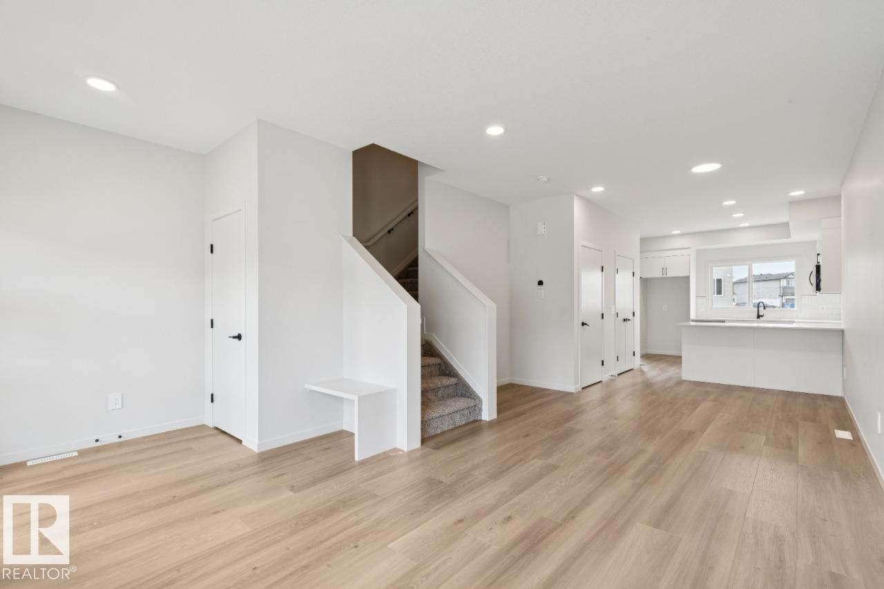8124 228 Street NW, Rosenthal, Edmonton