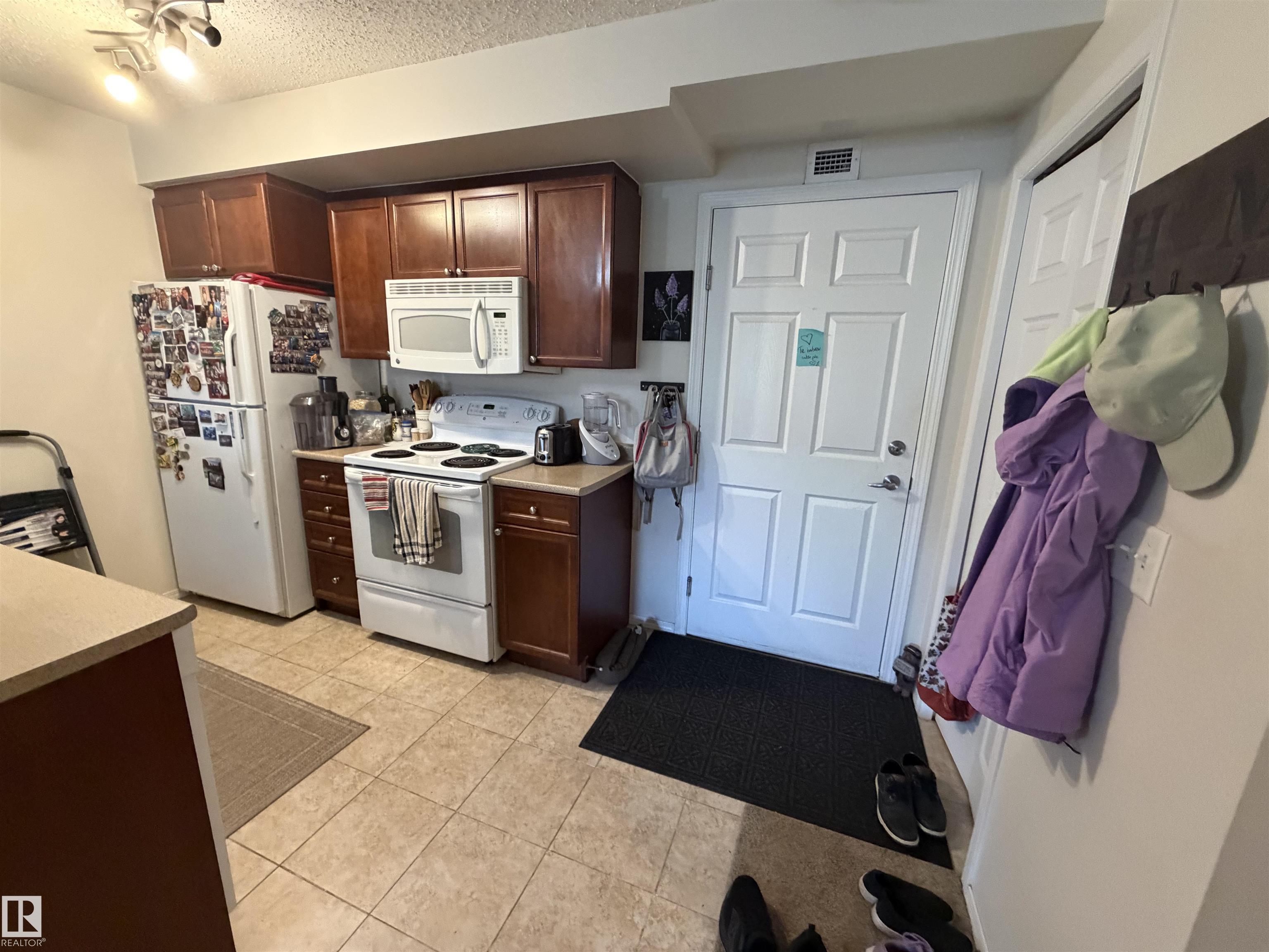 317 - 6921 199 Street NW, Glastonbury, Edmonton