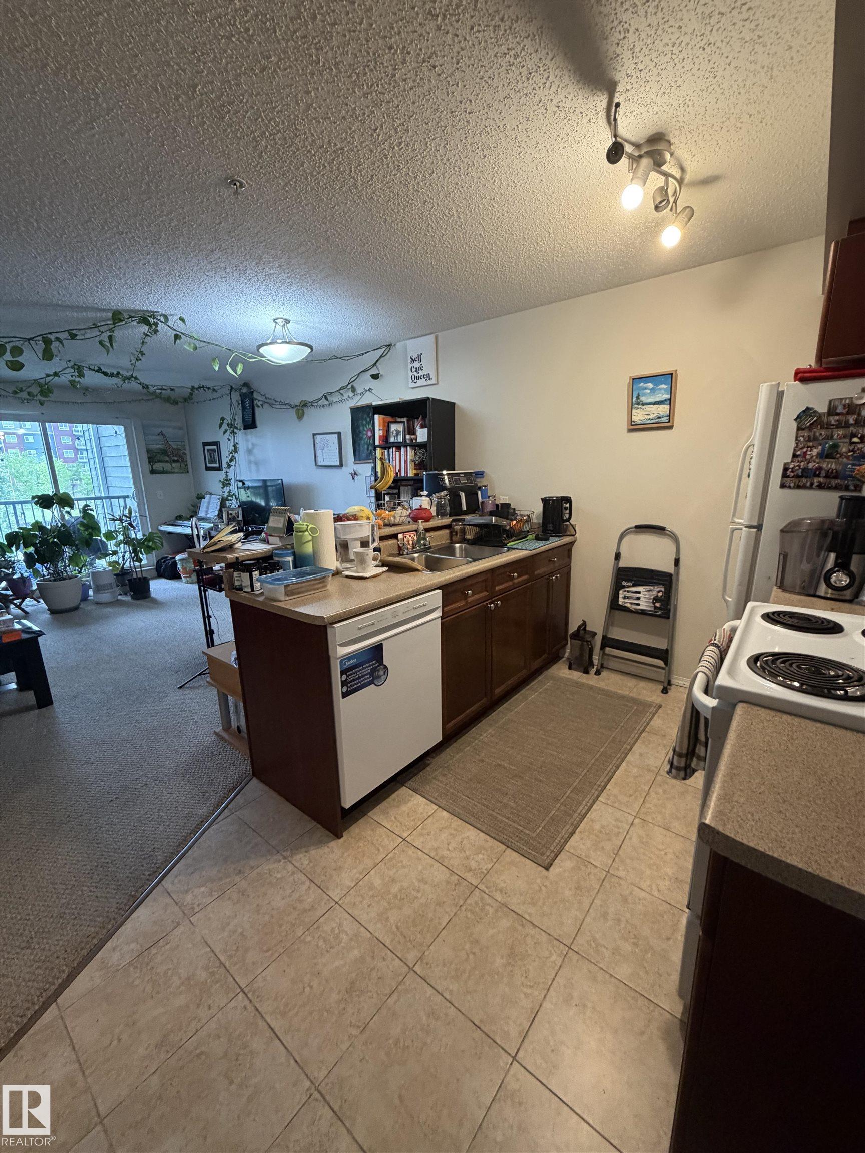 317 - 6921 199 Street NW, Glastonbury, Edmonton