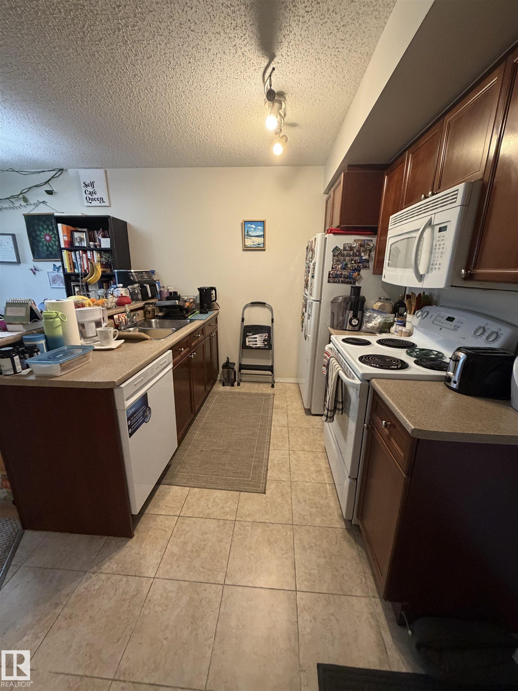 317 - 6921 199 Street NW, Glastonbury, Edmonton