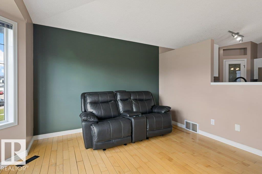 Photo 6 at 11617 167b Avenue NW, Canossa, Edmonton