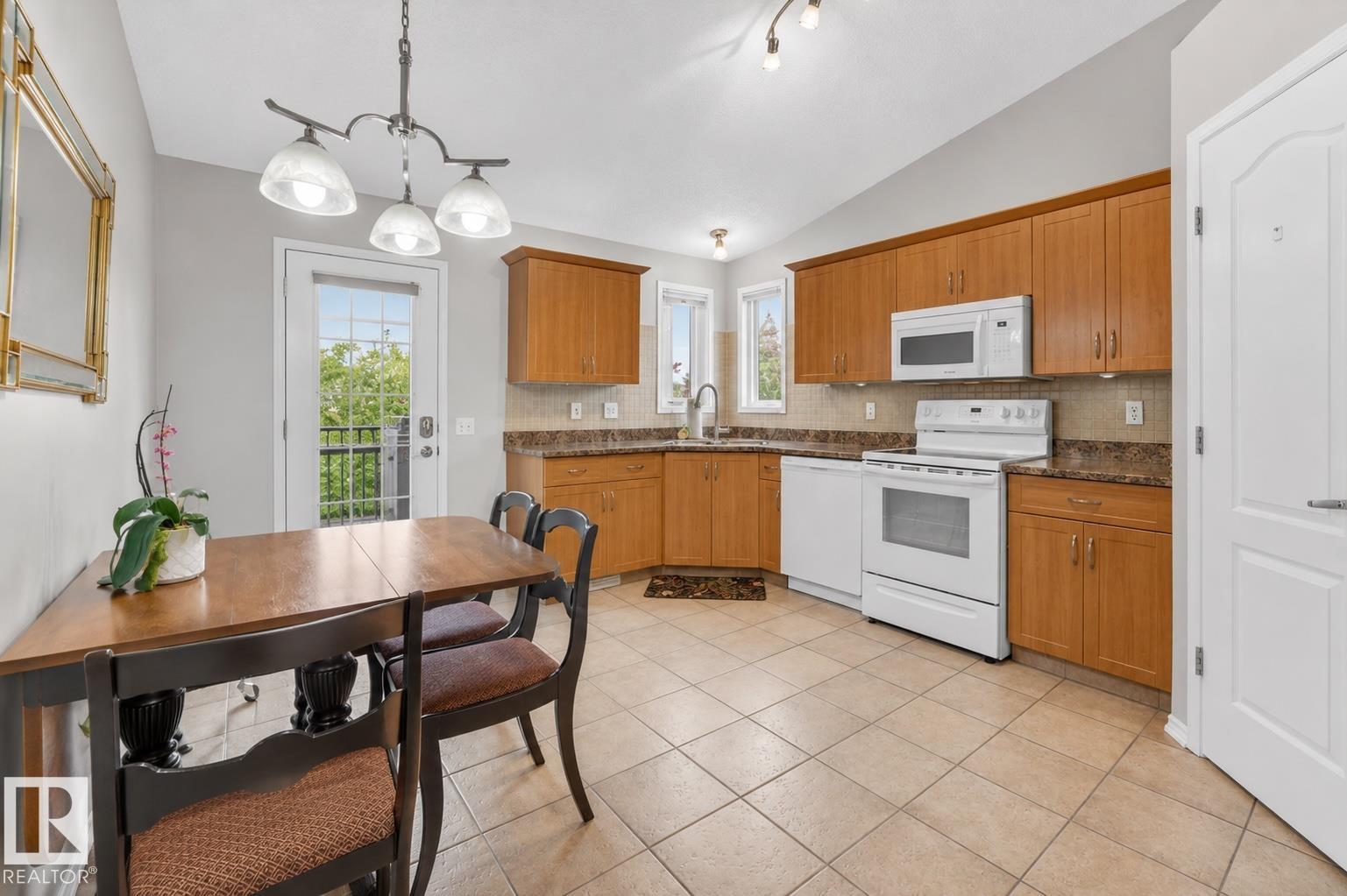 Photo 7 at 22 Dorian Way, Davidson Creek, Sherwood Park