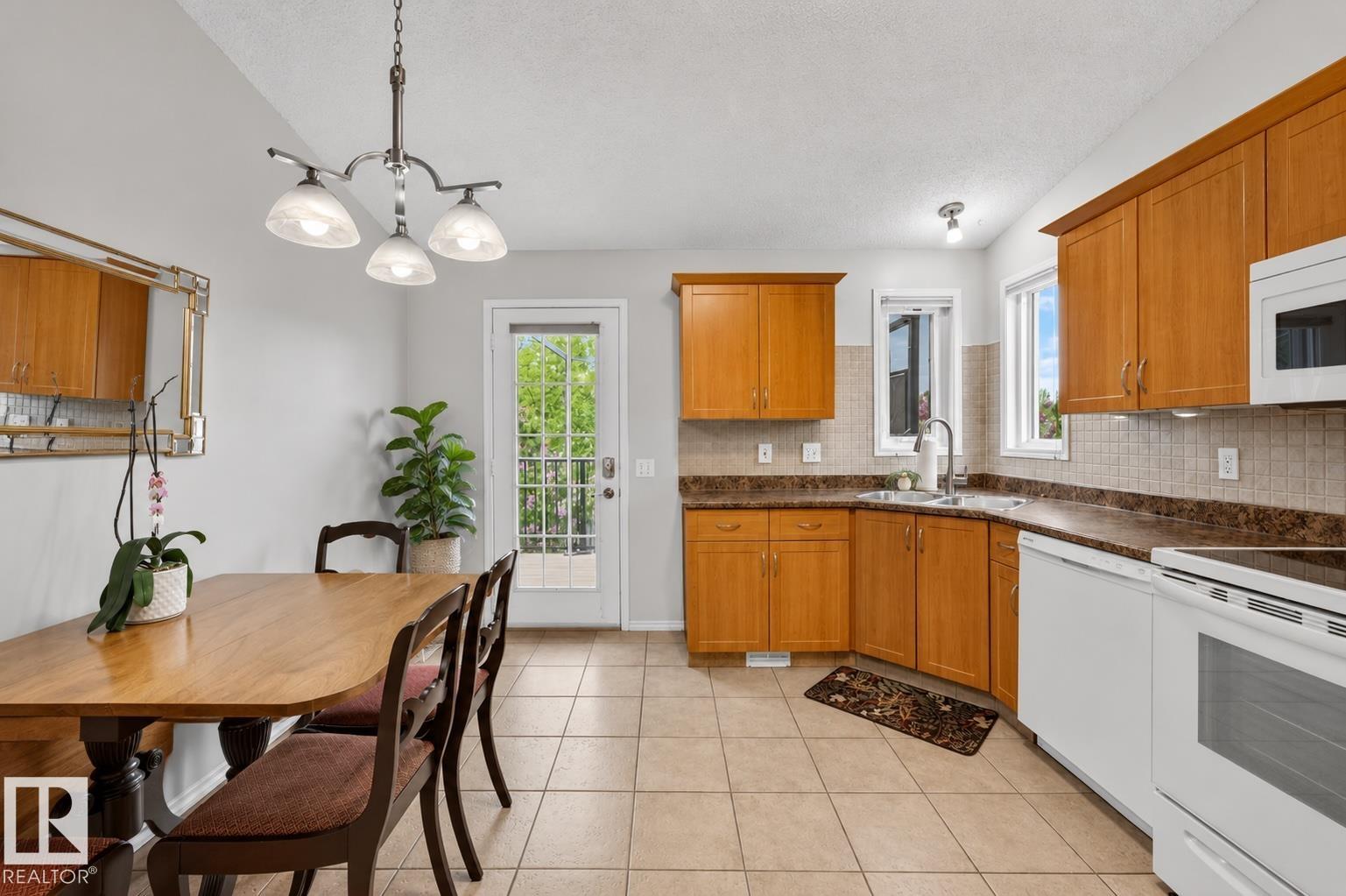 Photo 8 at 22 Dorian Way, Davidson Creek, Sherwood Park