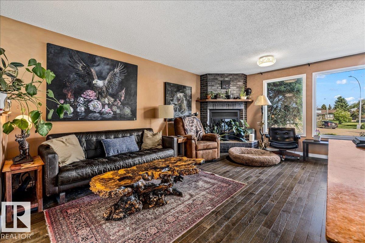 Photo 15 at 135 Homestead Crescent NW, Homesteader, Edmonton