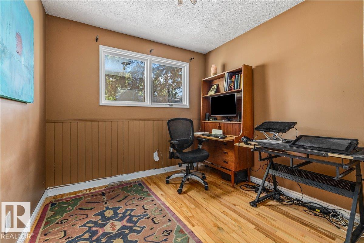 Photo 16 at 135 Homestead Crescent NW, Homesteader, Edmonton