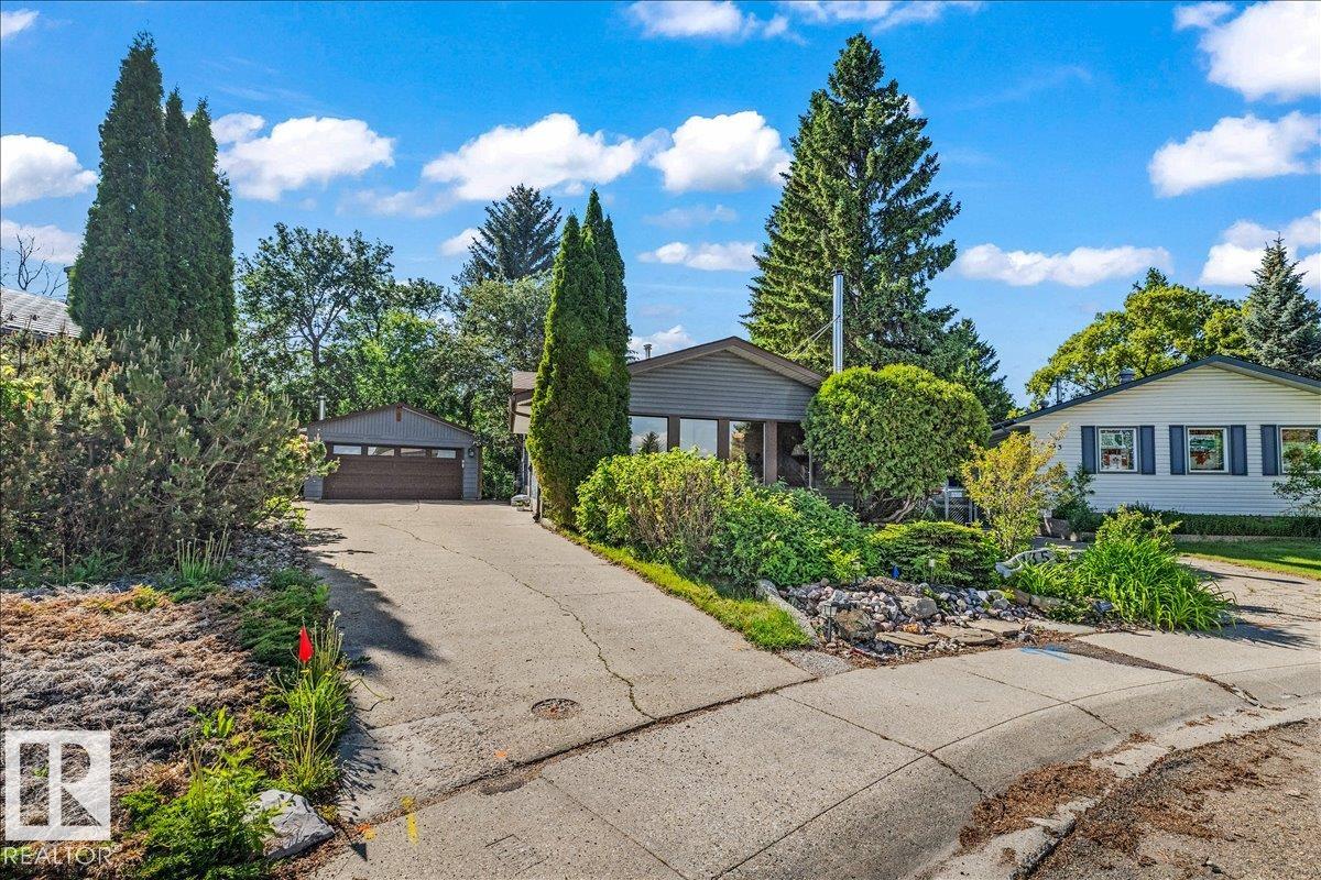 Photo 34 at 135 Homestead Crescent NW, Homesteader, Edmonton