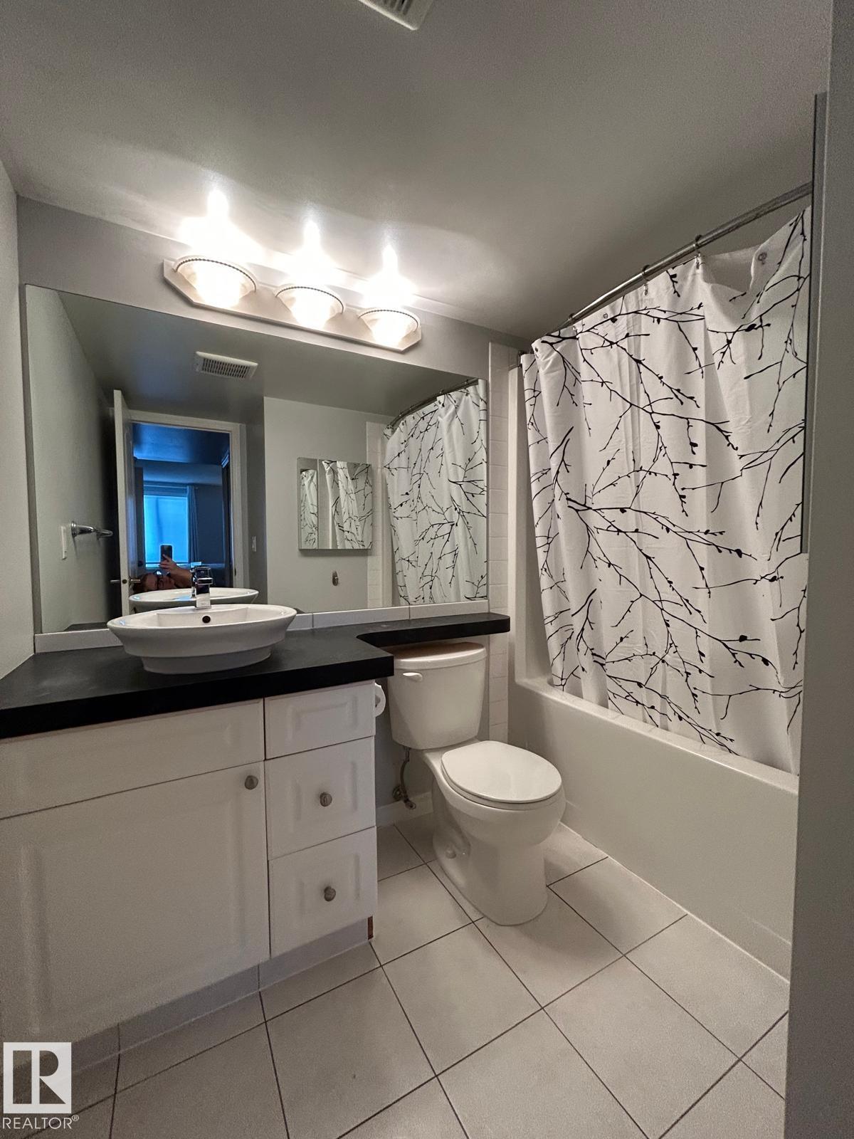 Photo 6 at 1506 - 10909 103 Avenue NW, Downtown, Edmonton