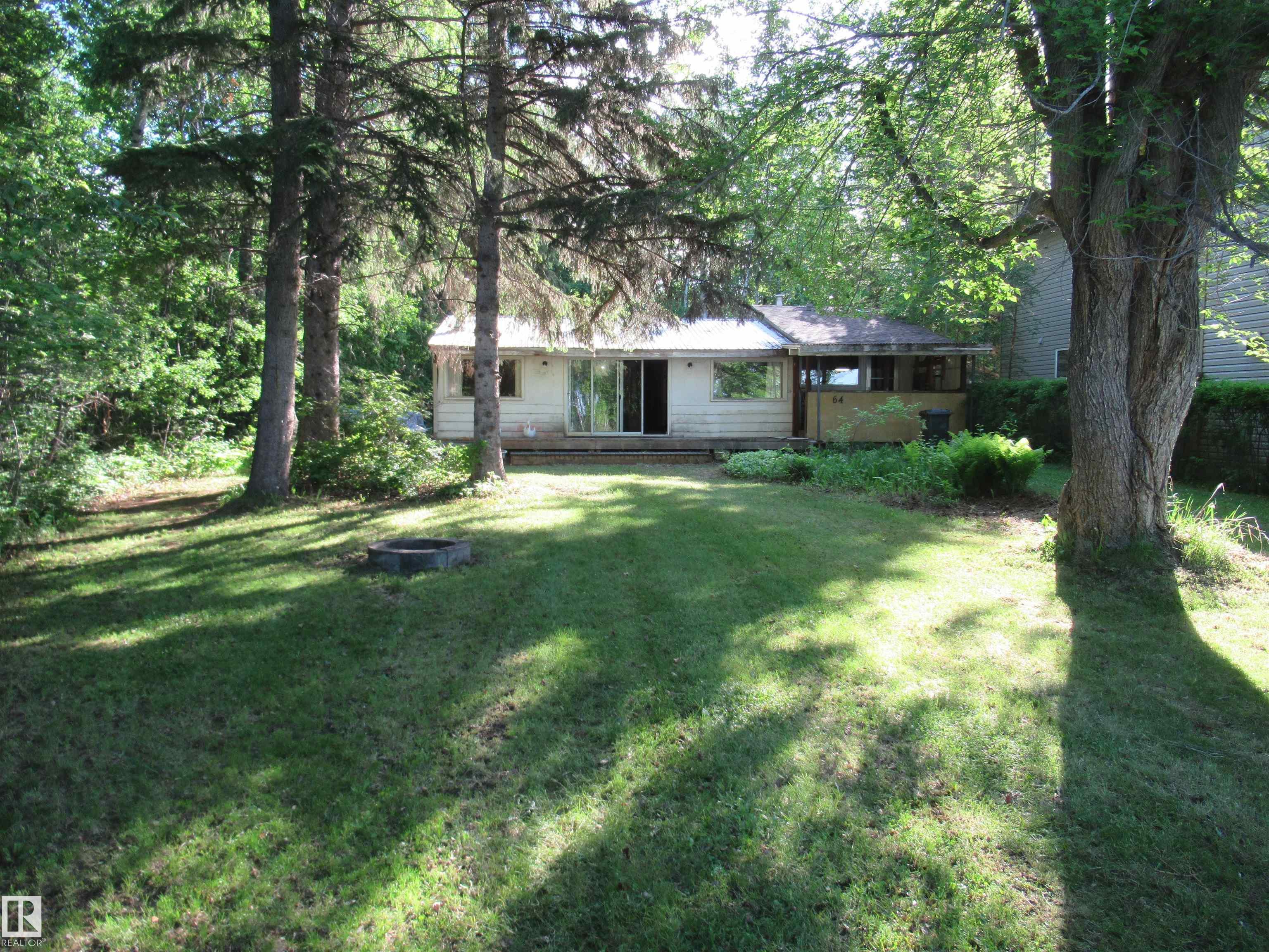 64 Sundance Beach, Sundance Beach, Rural Leduc County