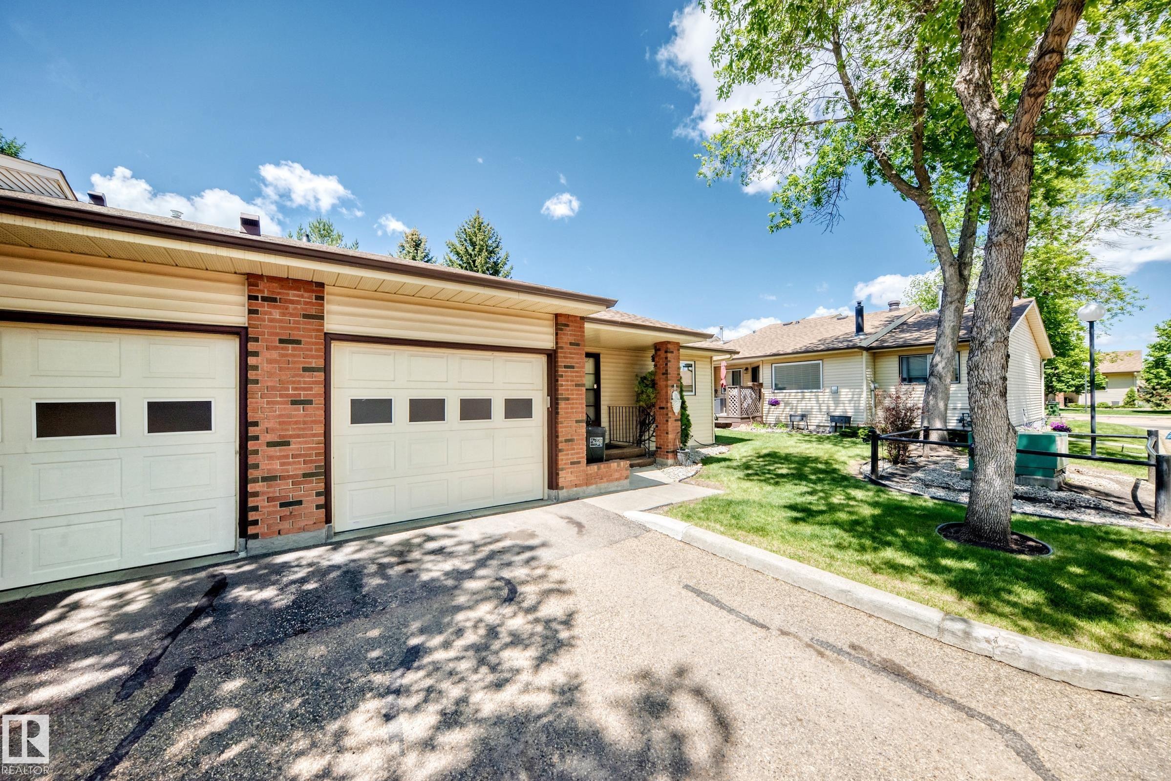 Photo 37 at 10822 11 Avenue NW, Bearspaw, Edmonton