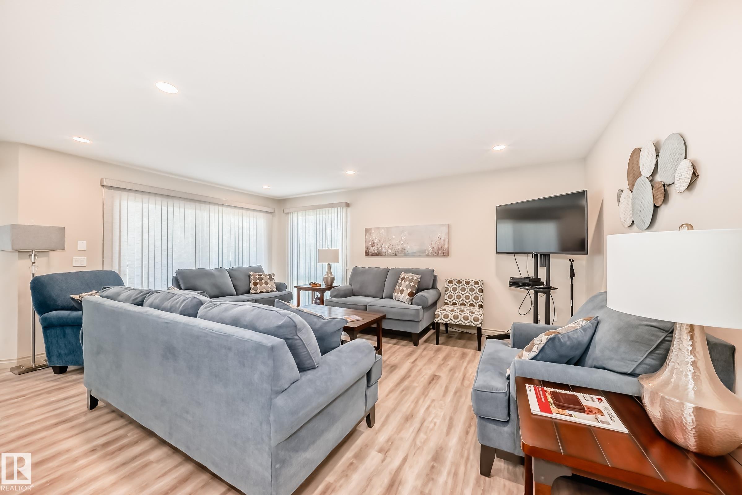 Photo 40 at 10822 11 Avenue NW, Bearspaw, Edmonton