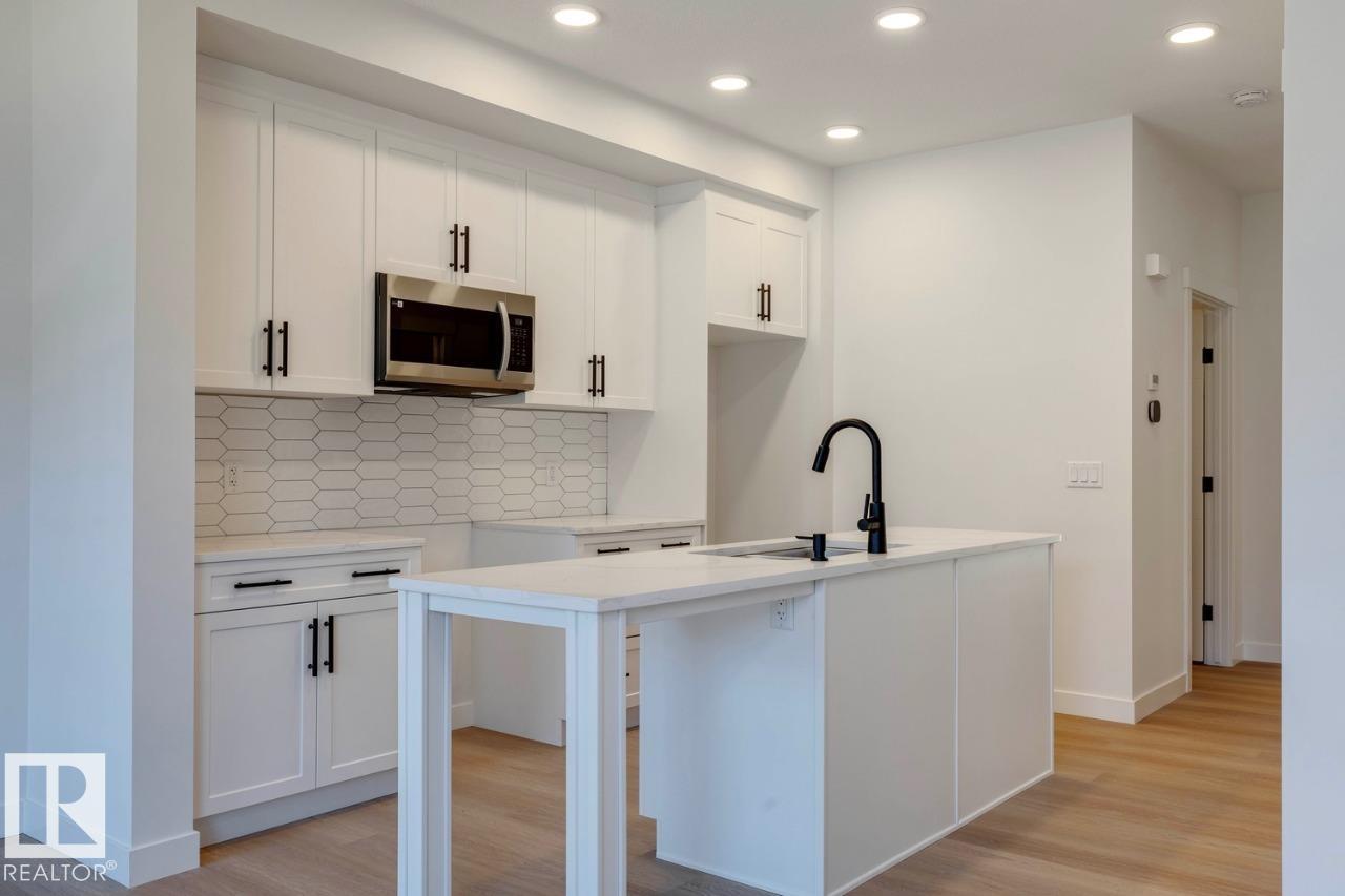 Photo 13 at 9 - 710 Mattson Drive SW, Mattson, Edmonton