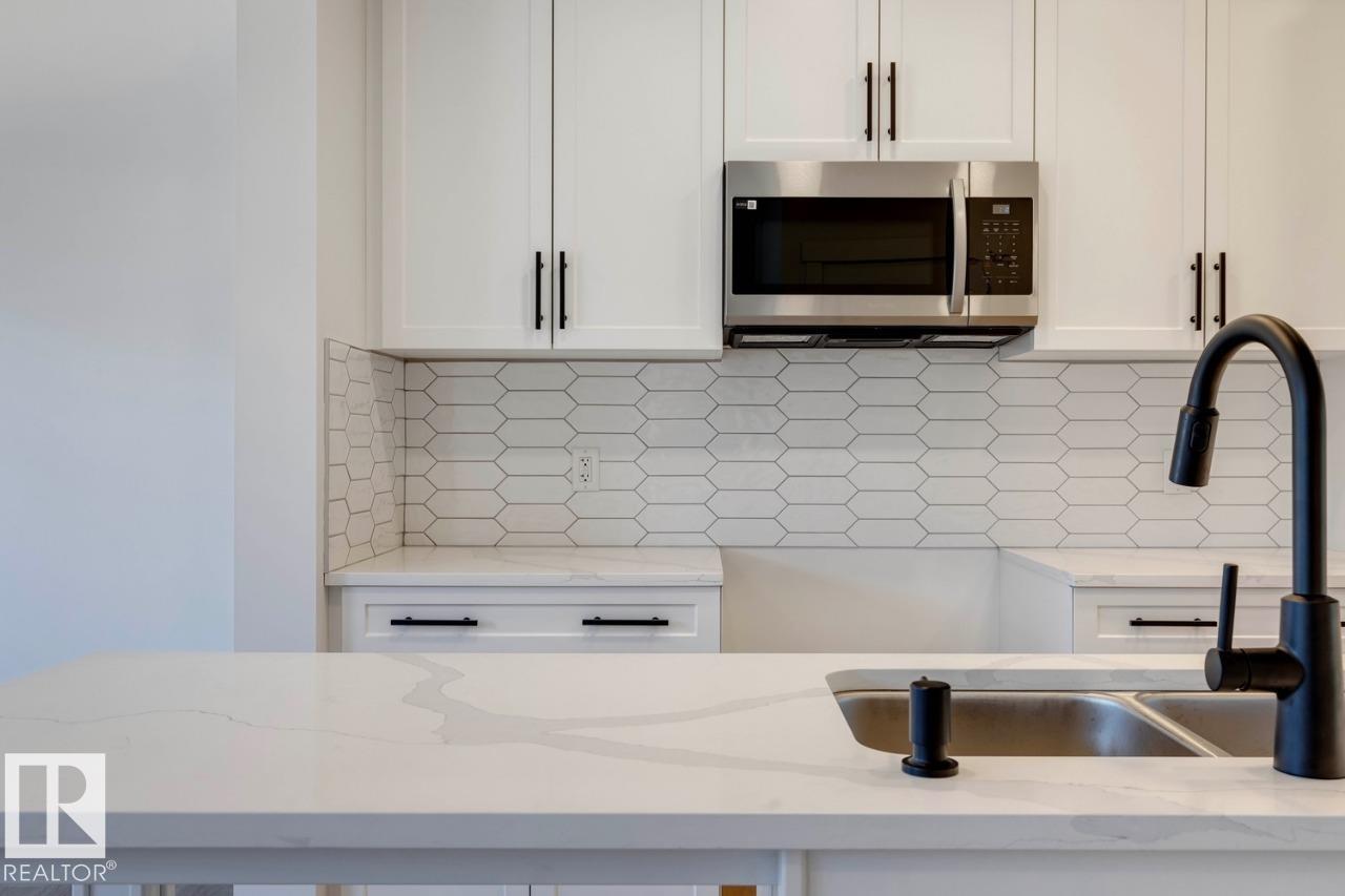 Photo 15 at 9 - 710 Mattson Drive SW, Mattson, Edmonton