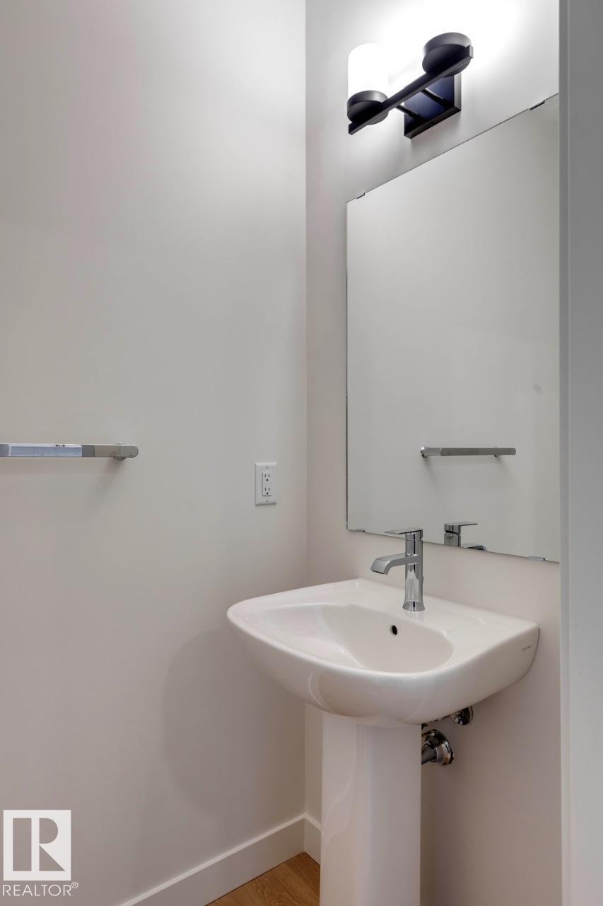 Photo 24 at 9 - 710 Mattson Drive SW, Mattson, Edmonton