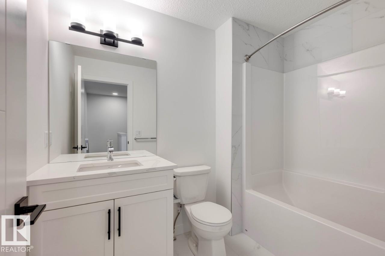 Photo 8 at 9 - 710 Mattson Drive SW, Mattson, Edmonton