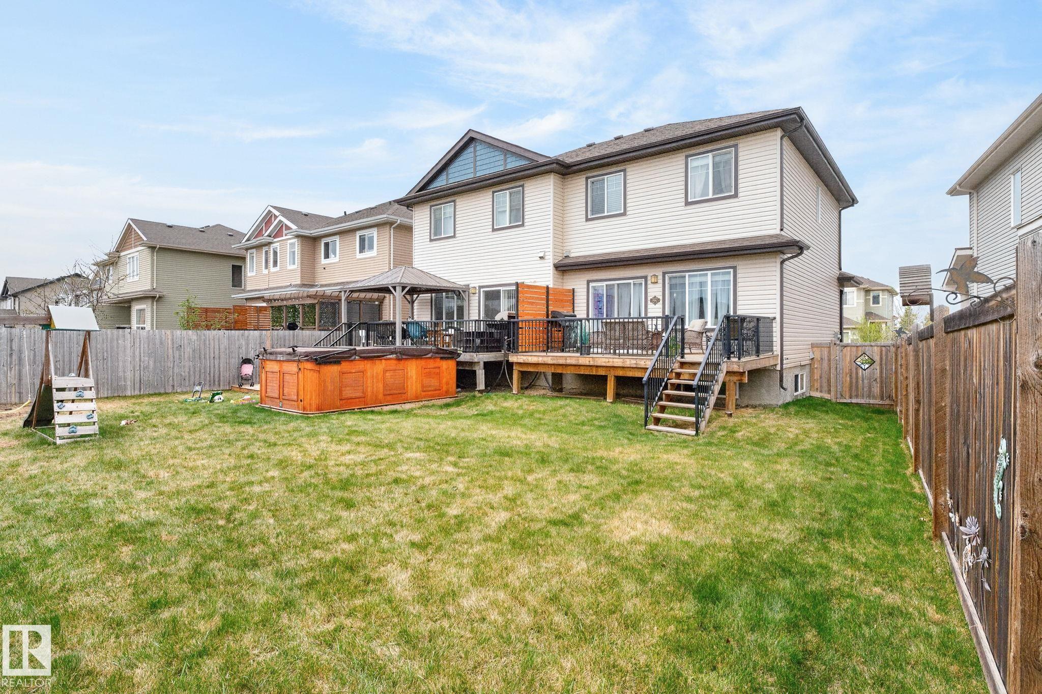 Photo 44 at 83 Sandalwood Place, Suntree, Leduc