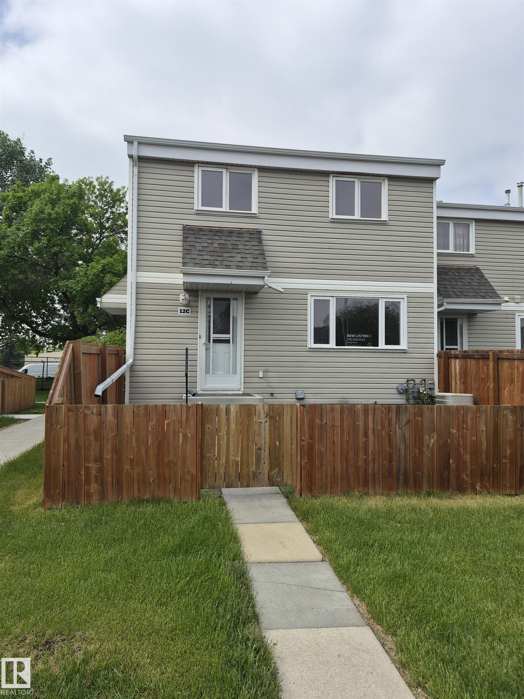 12C Castle Terrace NW, Caernarvon, Edmonton