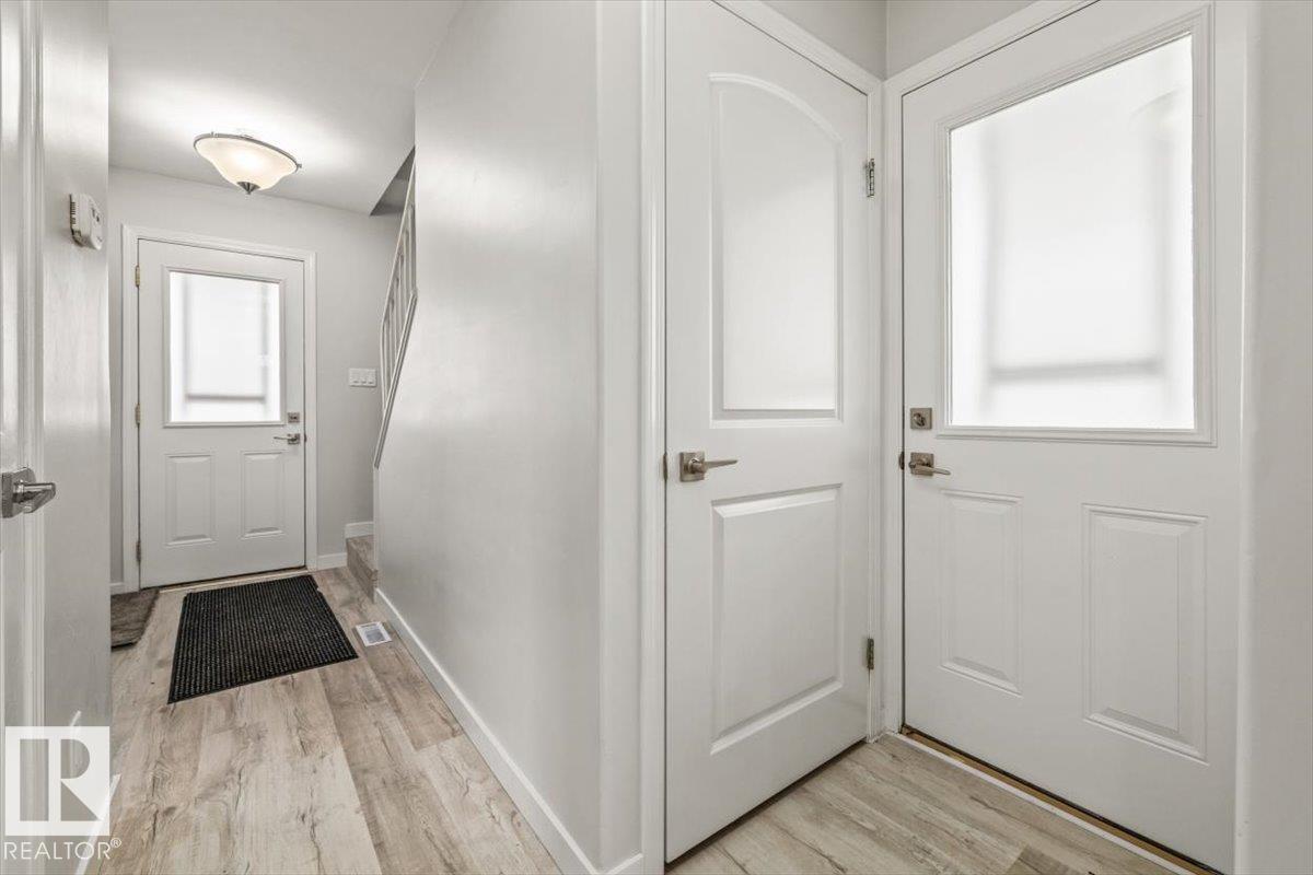 12C Castle Terrace NW, Caernarvon, Edmonton