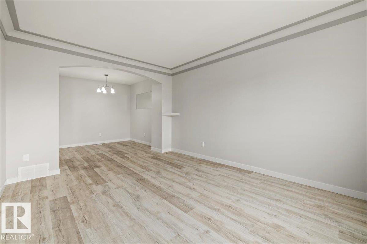 Photo 22 at 12C Castle Terrace NW, Caernarvon, Edmonton
